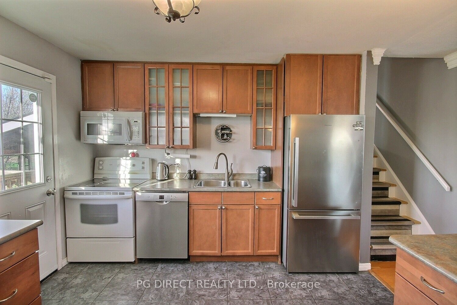 49 Janlyn Crescent Property Photo 5