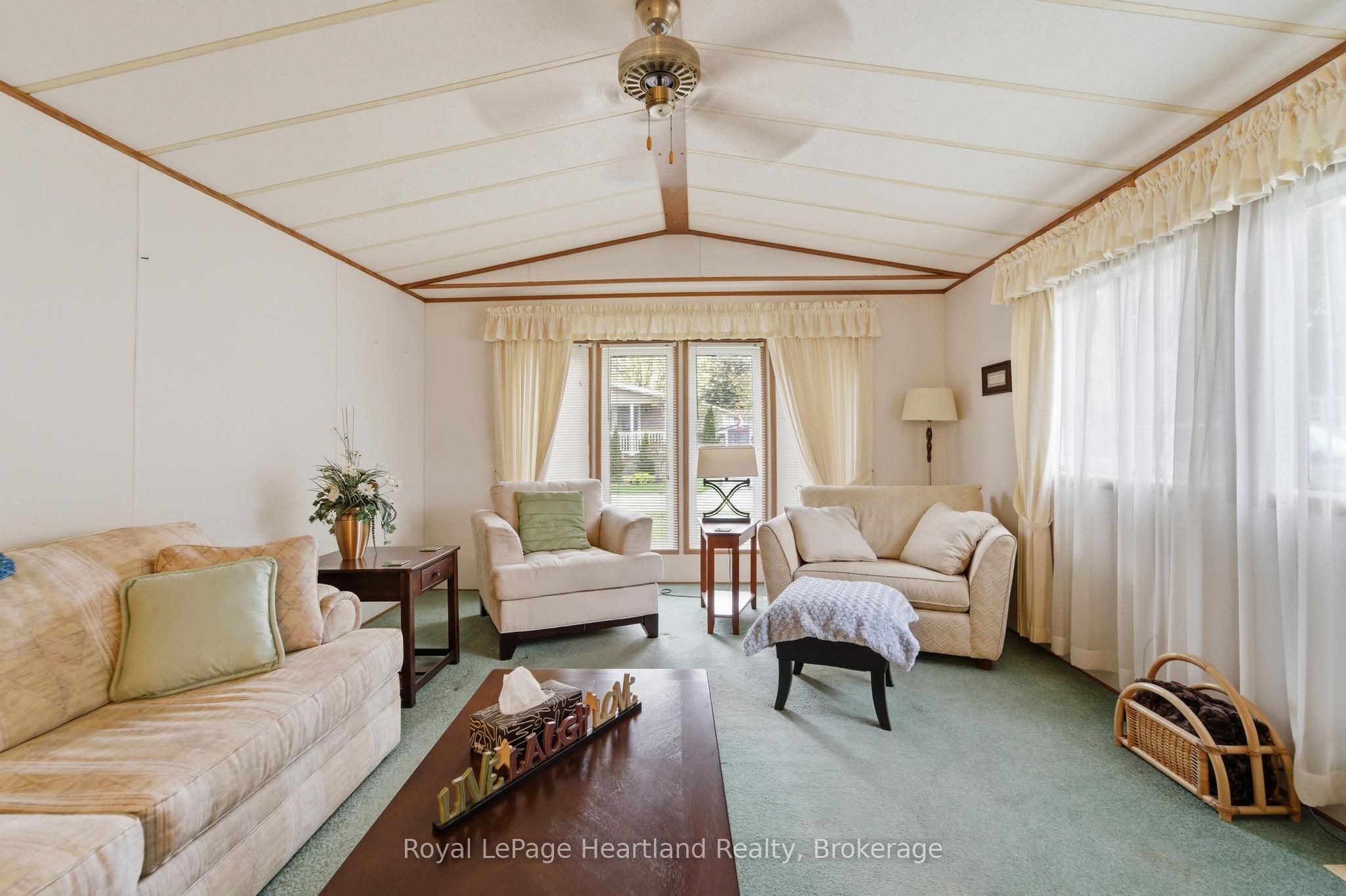 55 Cherokee Lane Property Photo 8
