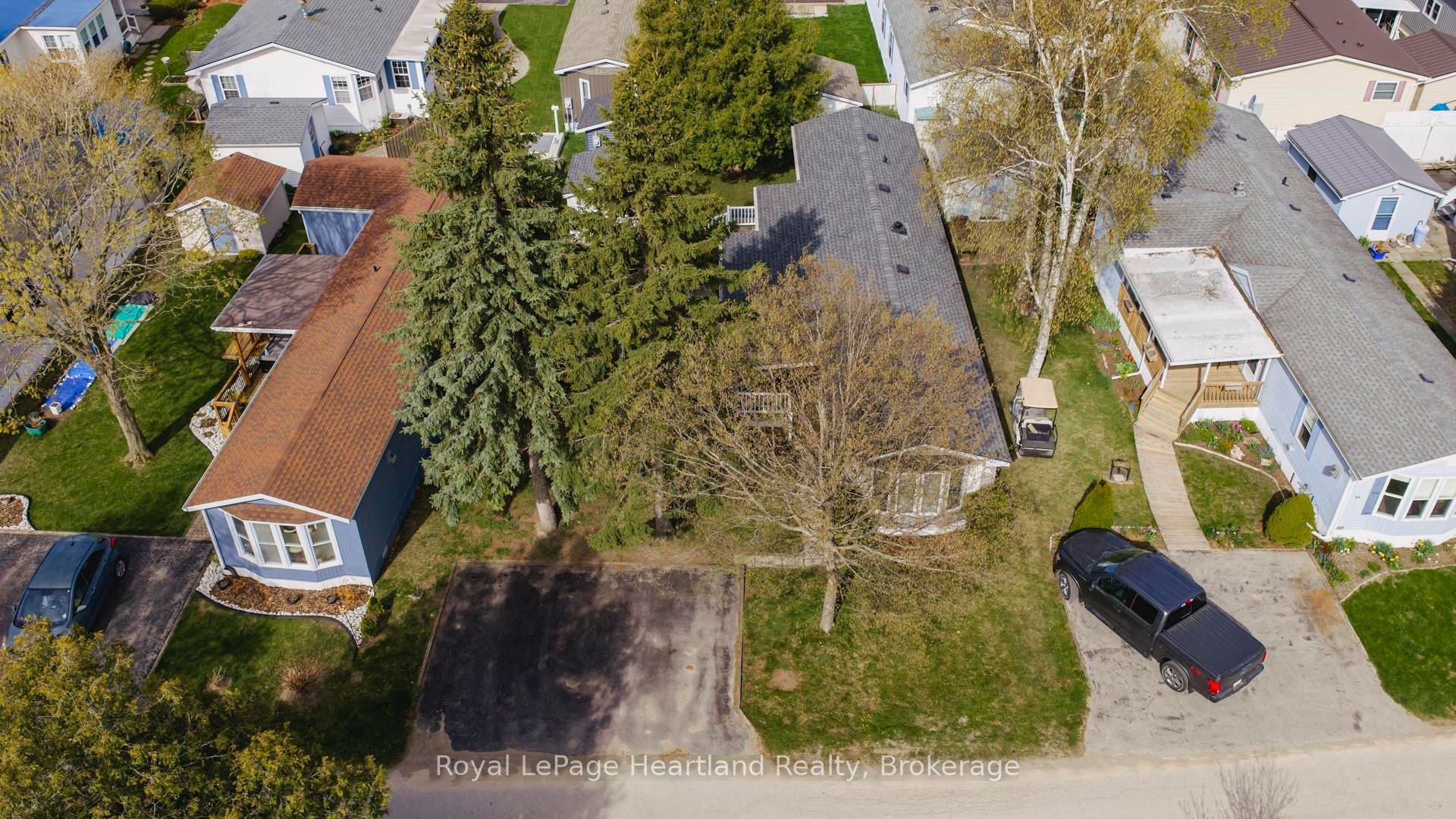 55 Cherokee Lane Property Photo 28
