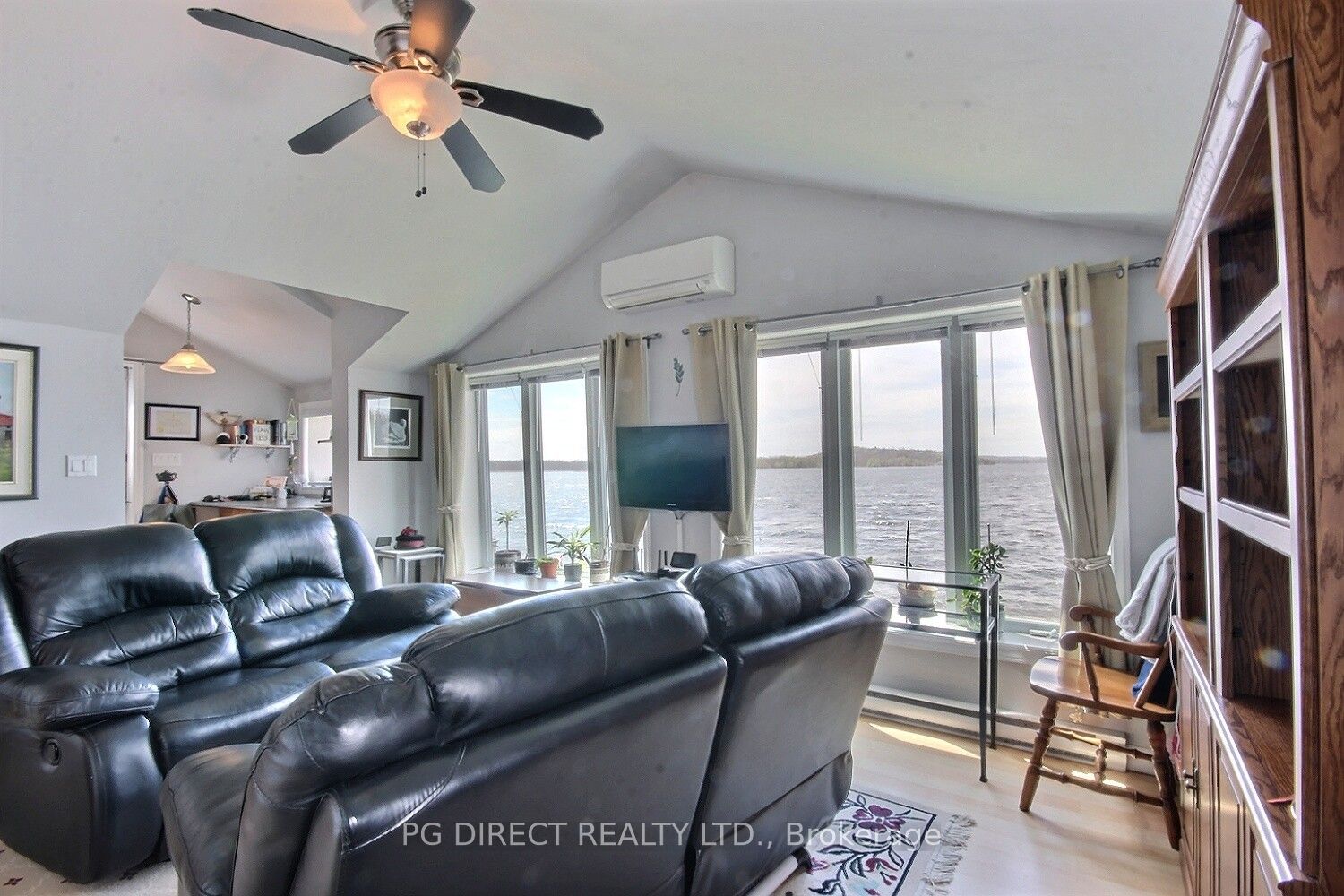 4 Bradley Bay Road Property Photo 3