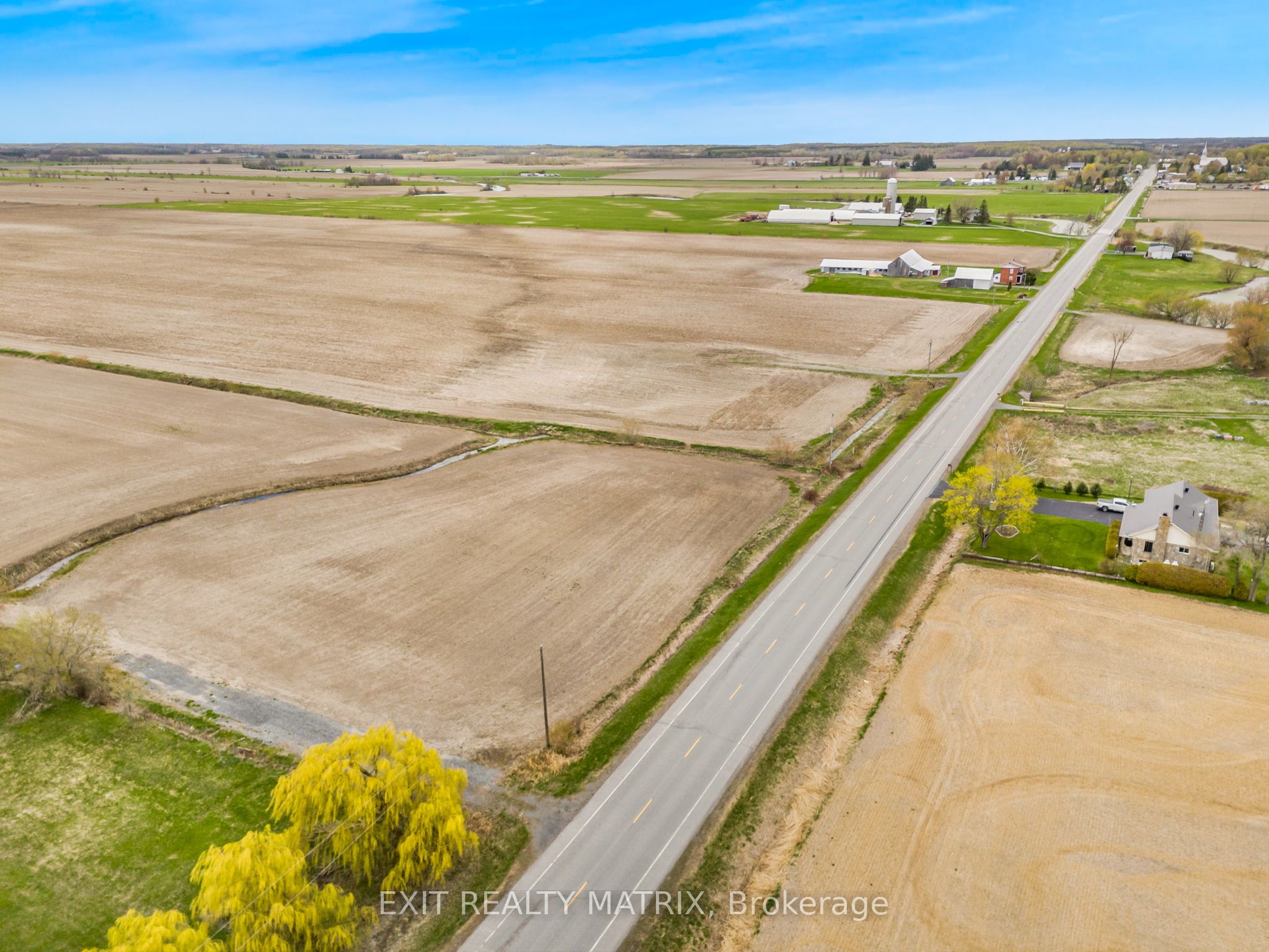 000 County Rd 18 Road Property Photo 9