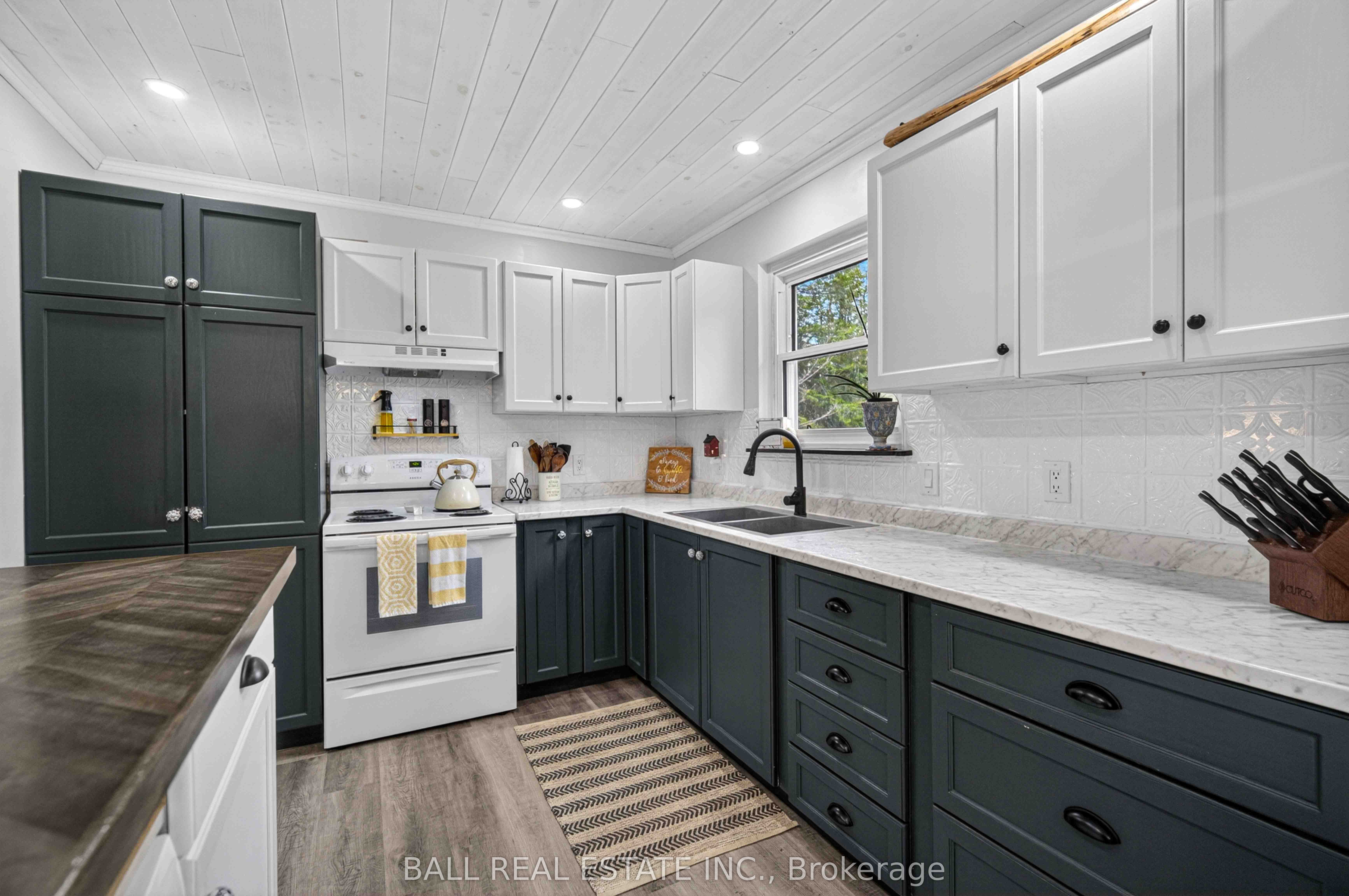 47 Denison Drive Property Photo 10