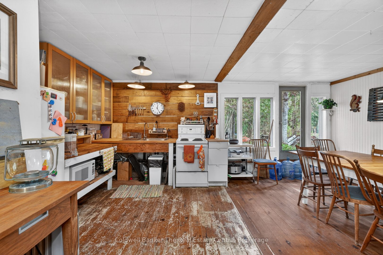 1657 Houseys Rapids Road Property Photo 11