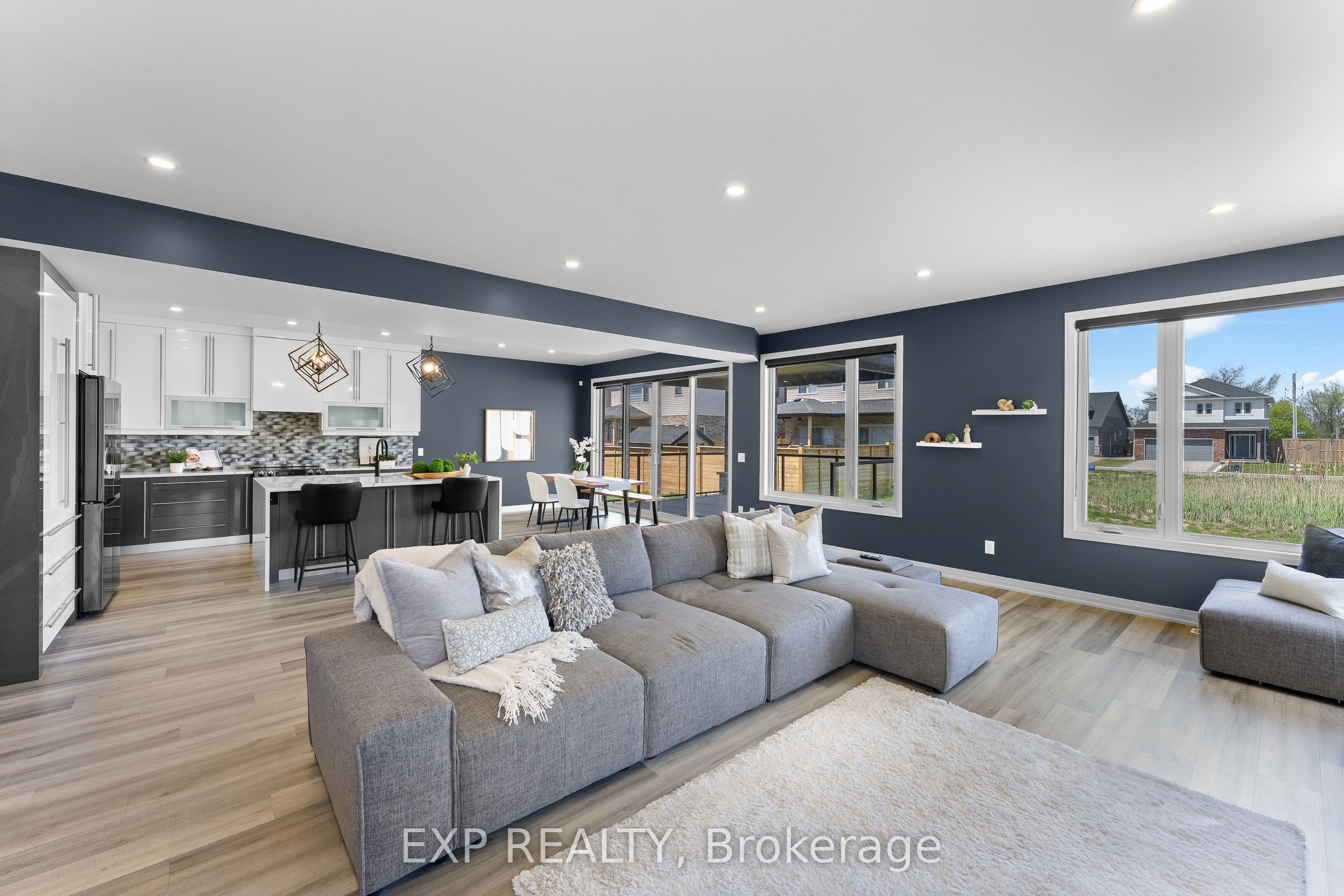 7365 Jonathan Drive Property Photo 12