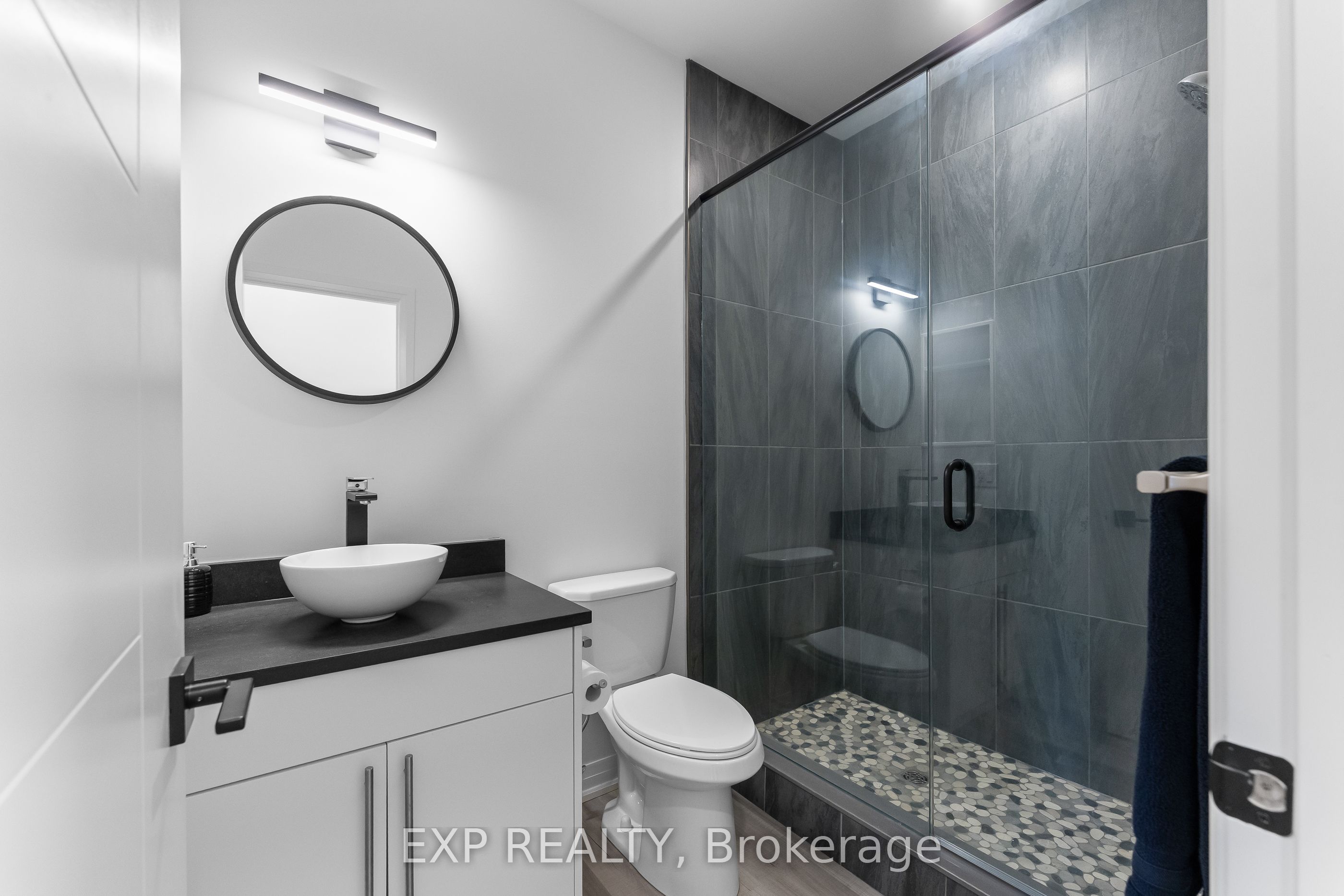 7365 Jonathan Drive Property Photo 16