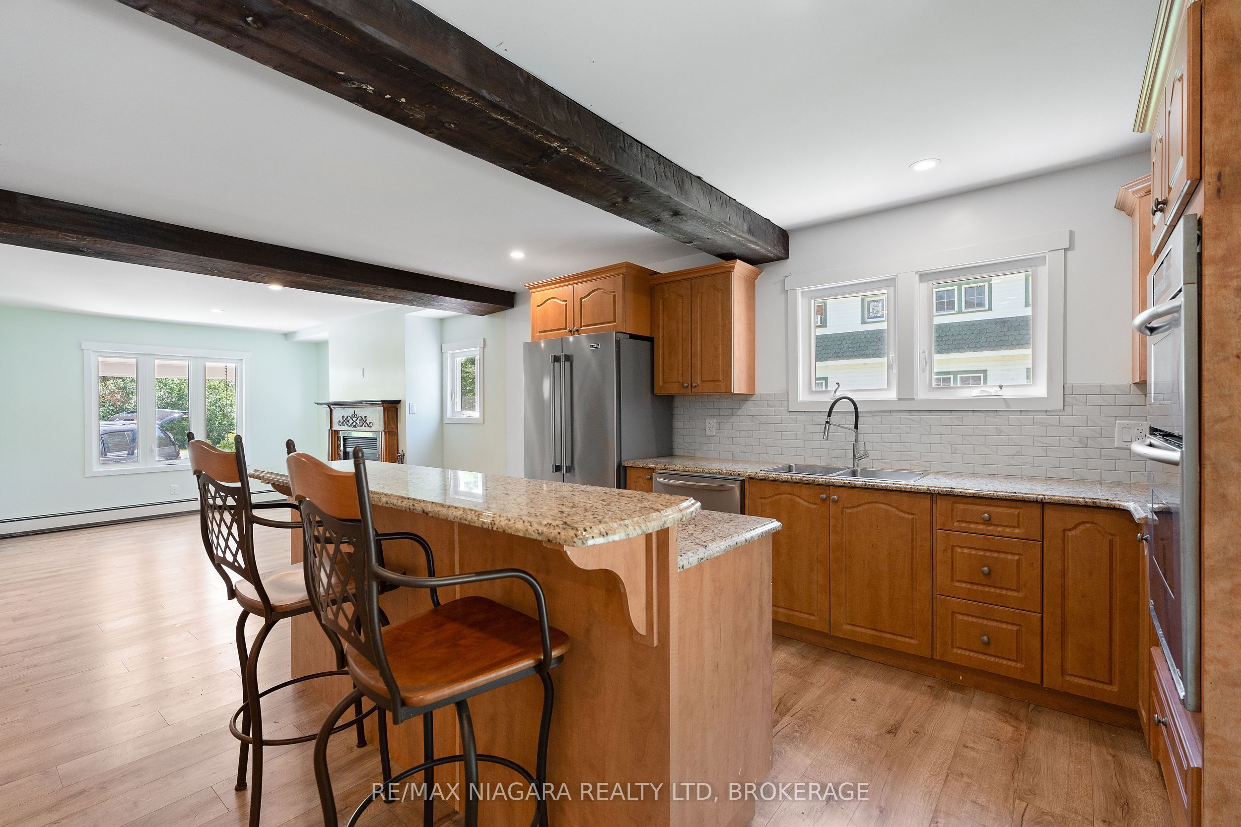 3054 Thunder Bay Road Property Photo 11