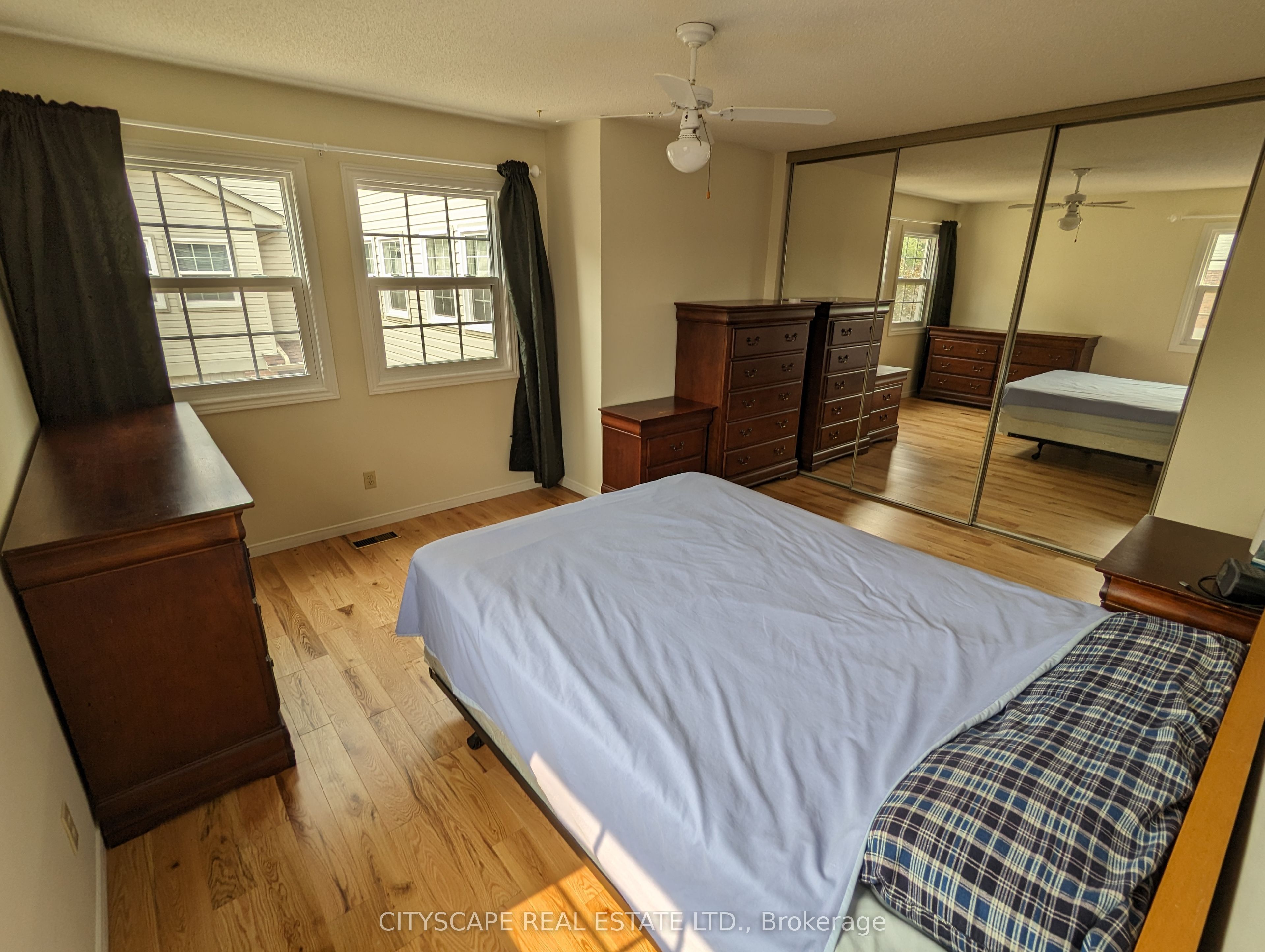 250 Keats Way 17 Property Photo 14