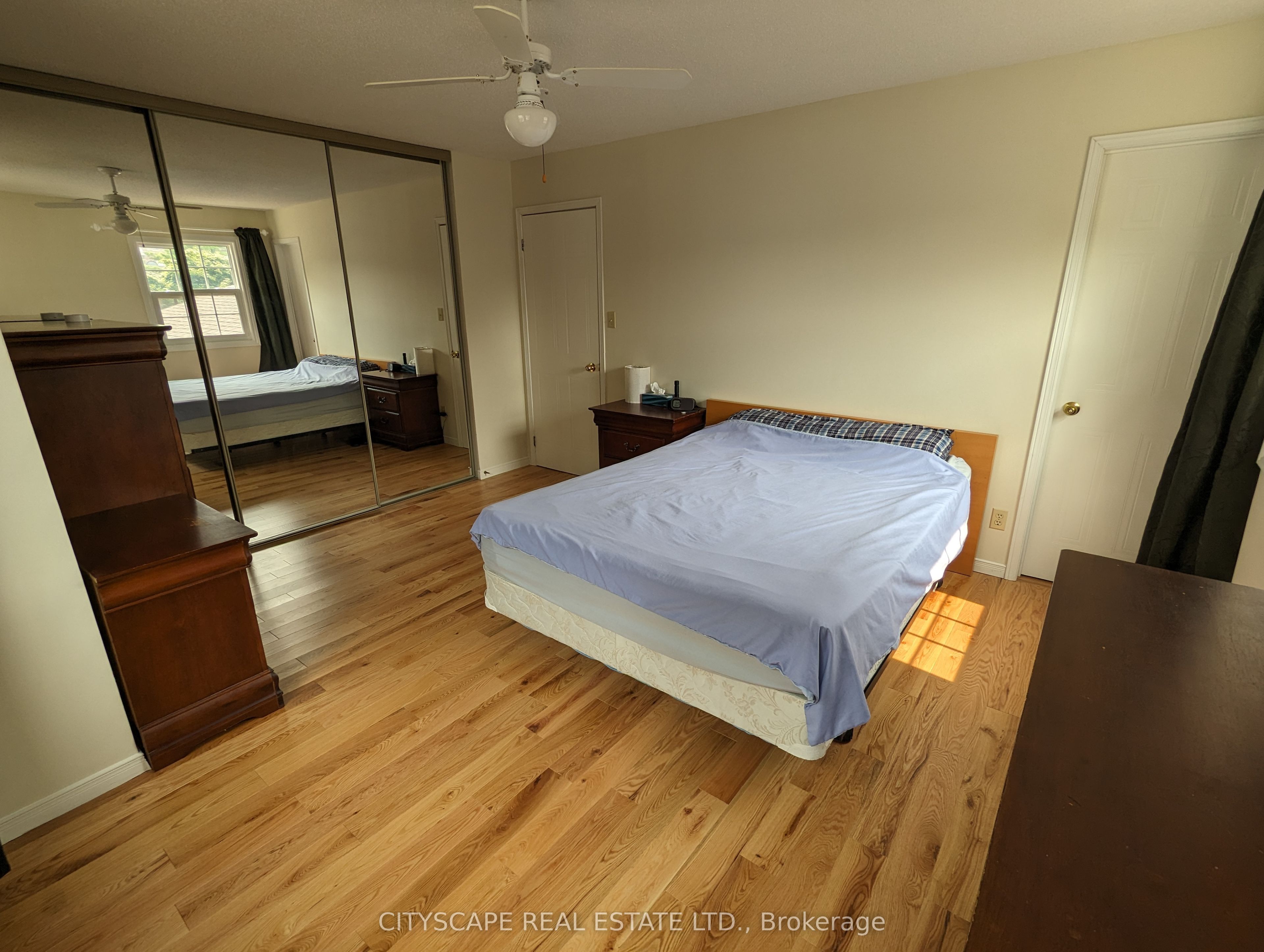 250 Keats Way 17 Property Photo 15