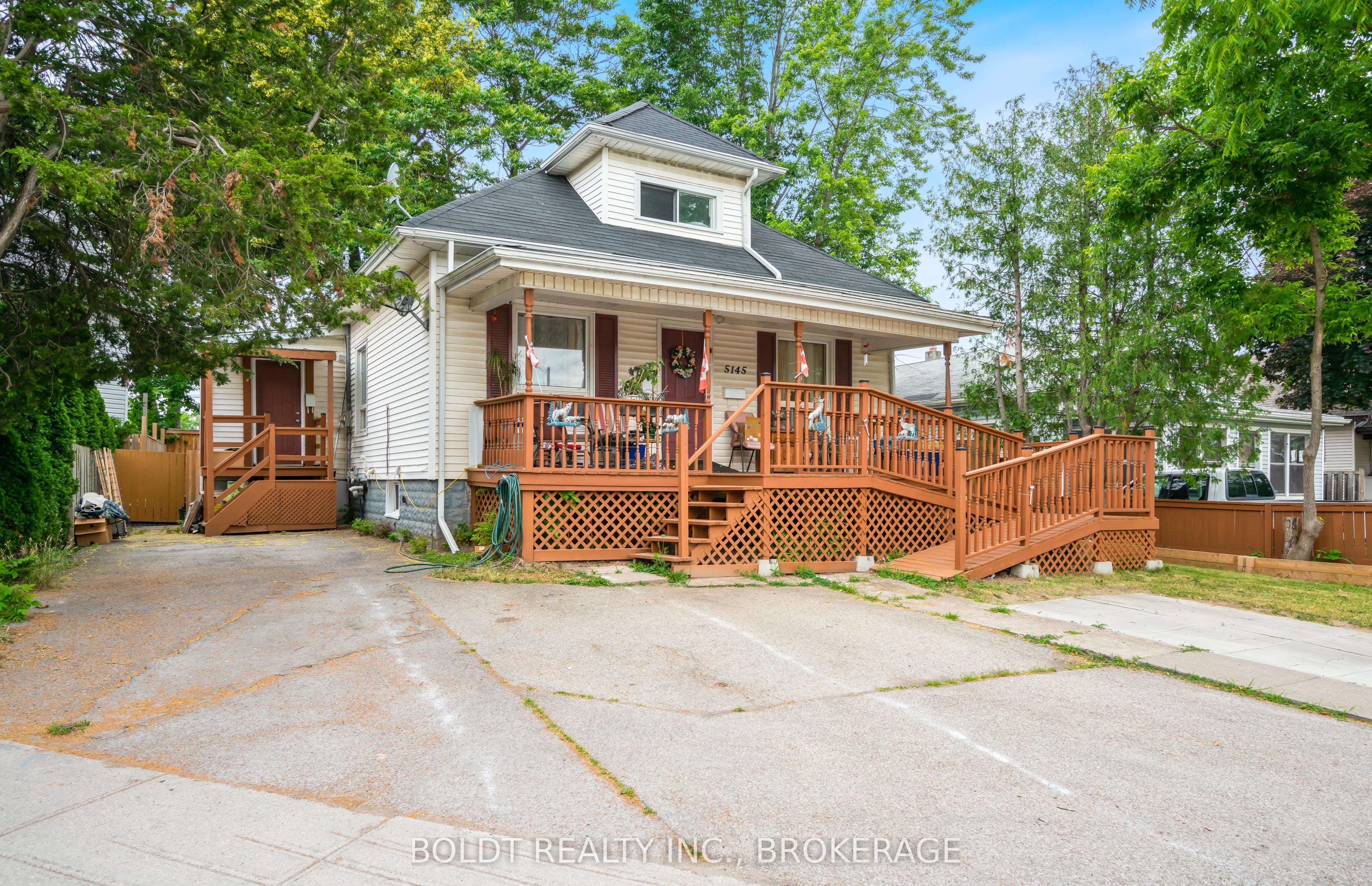 5145 Rice Crescent Property Photo 2
