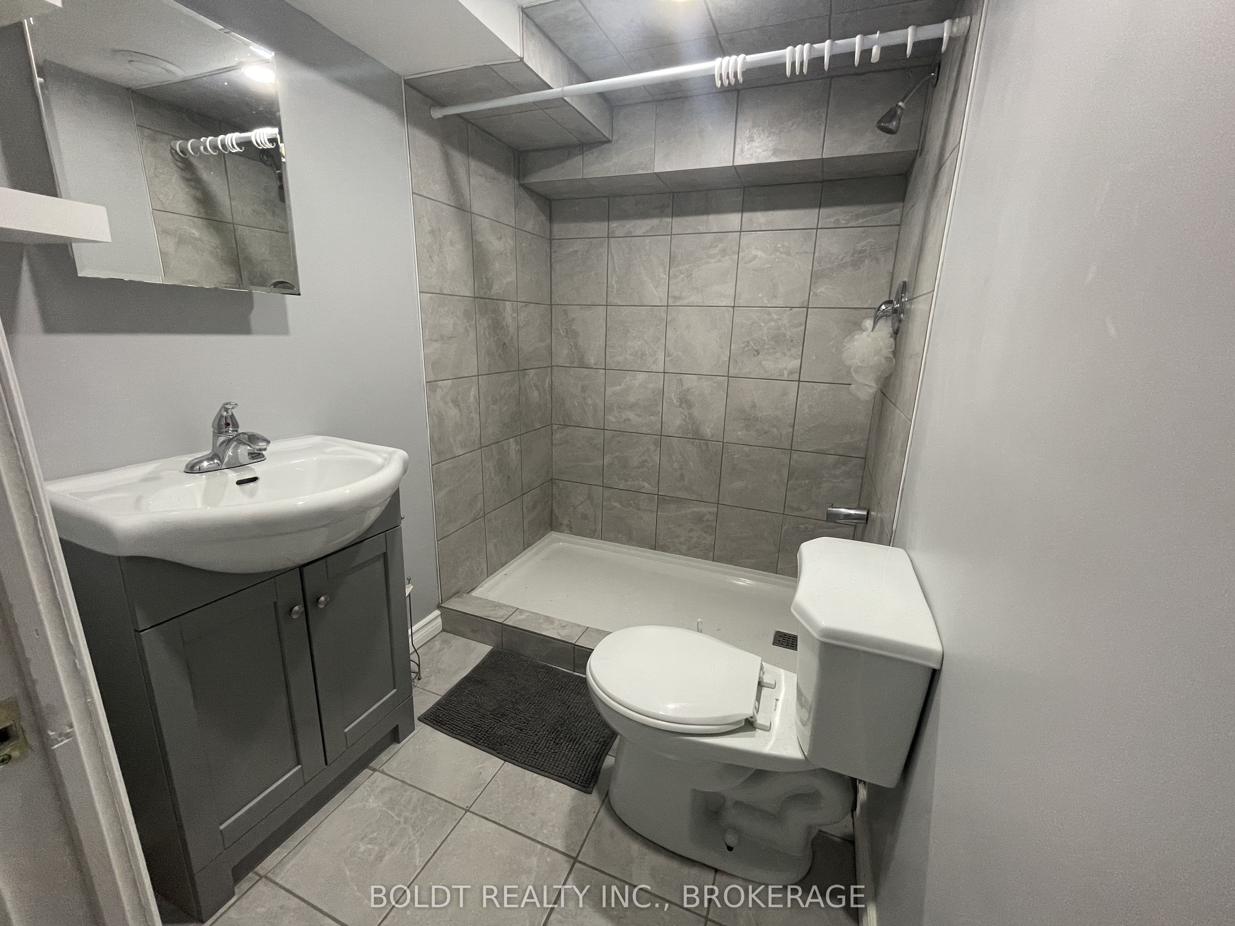 5145 Rice Crescent Property Photo 23