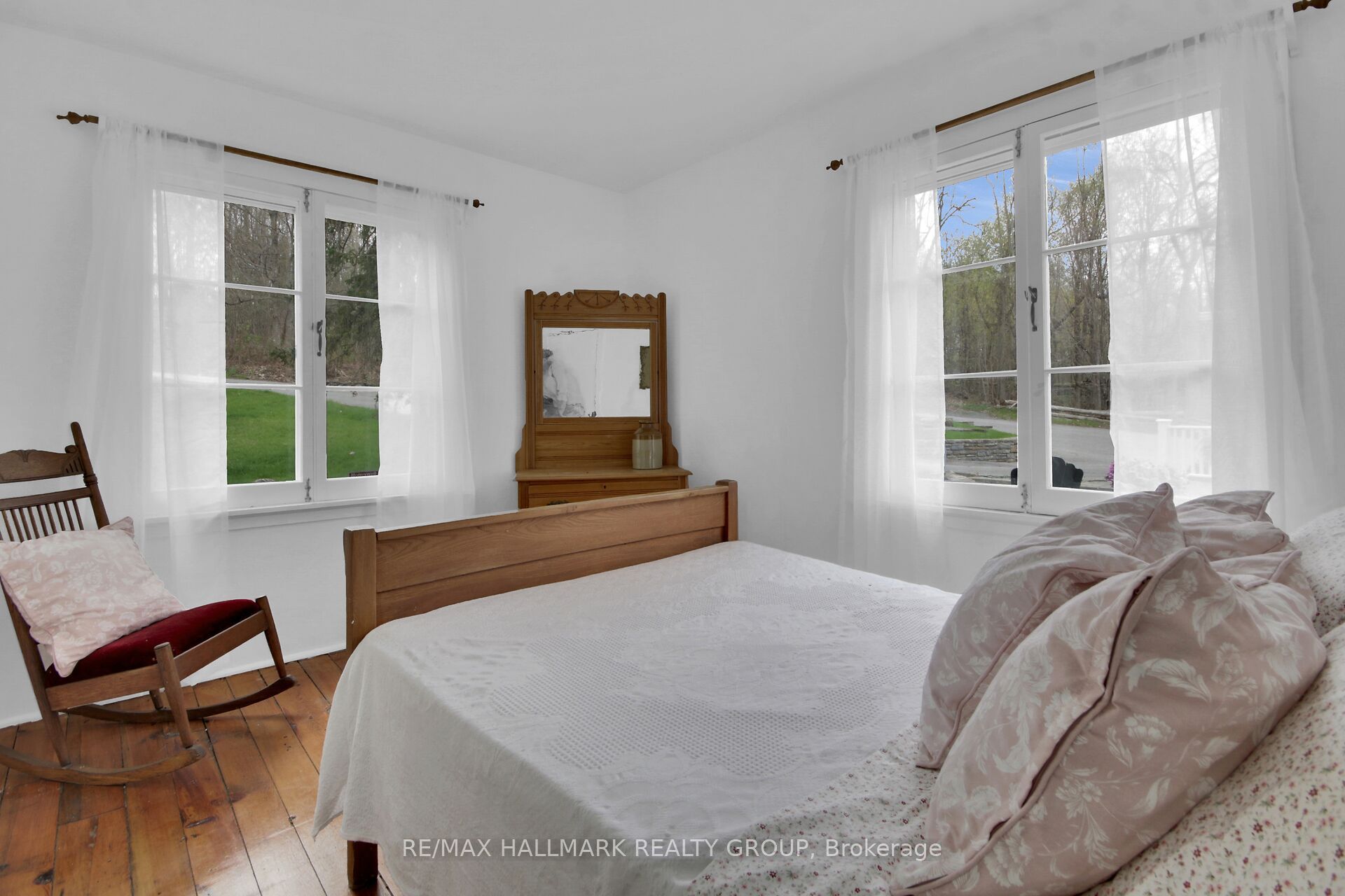 350 Berry Side Road Property Photo 37