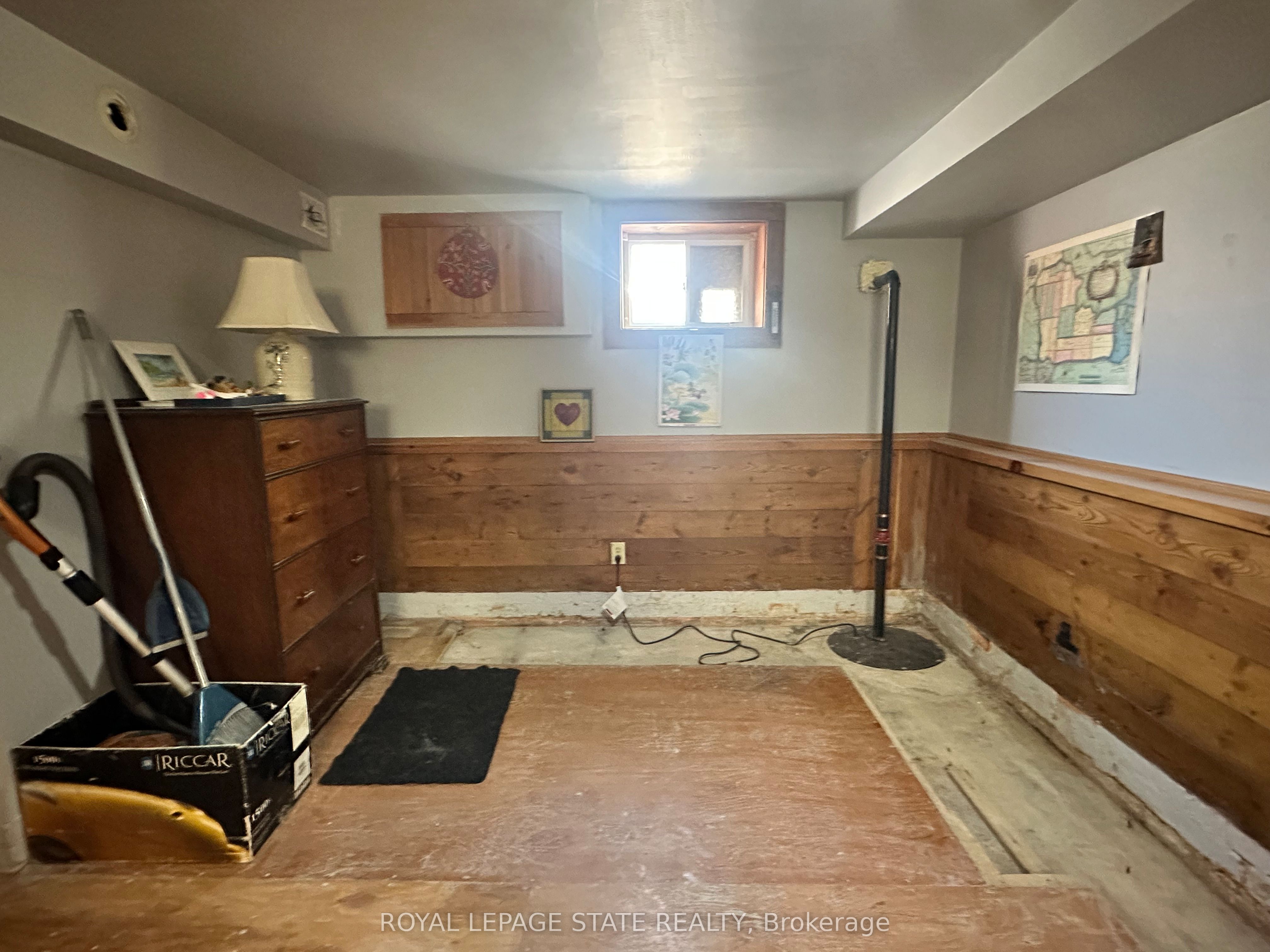 618 Pine Street Property Photo 27
