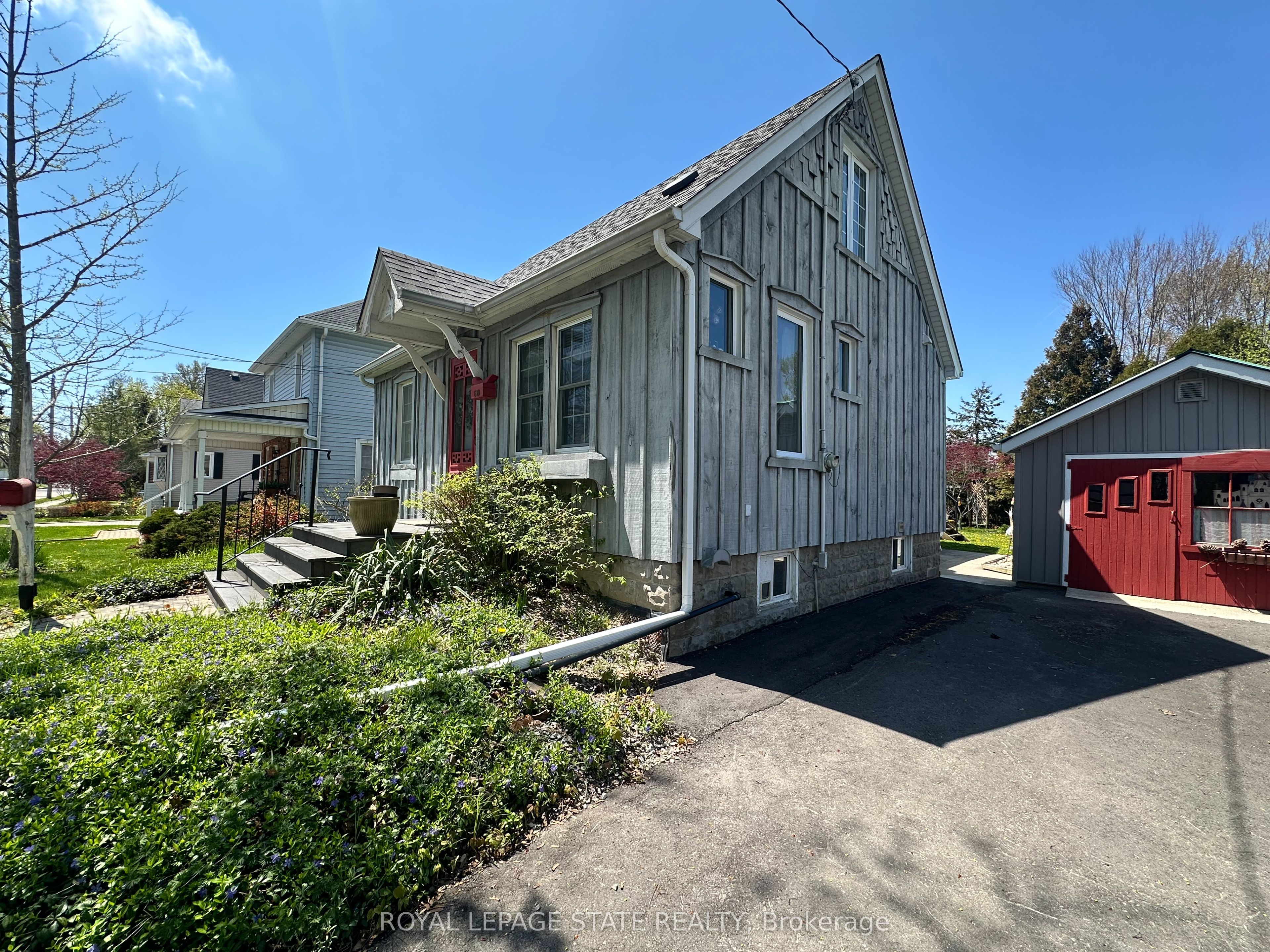 618 Pine Street Property Photo 36