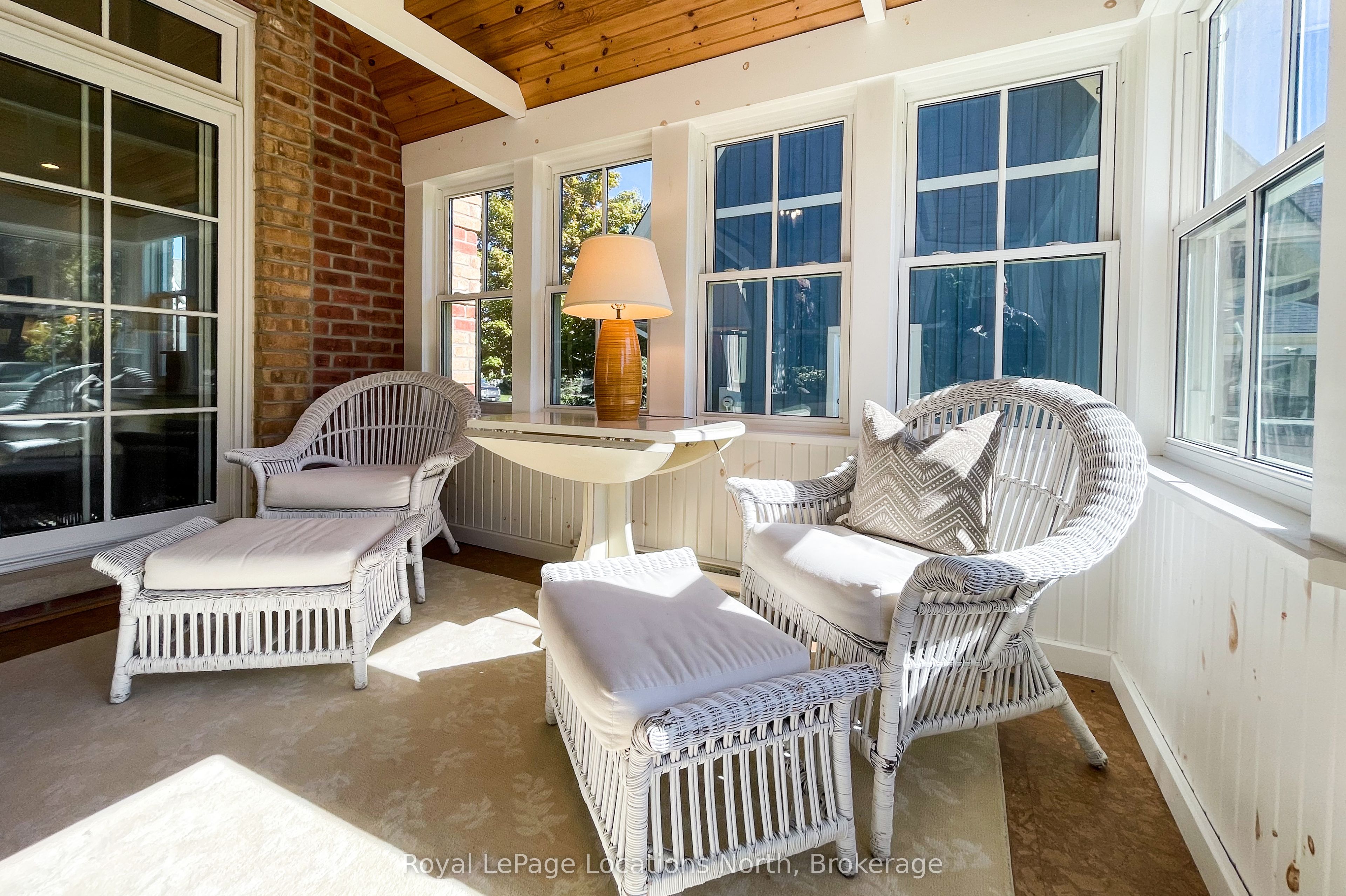 202 Snowbridge Way Property Photo 6
