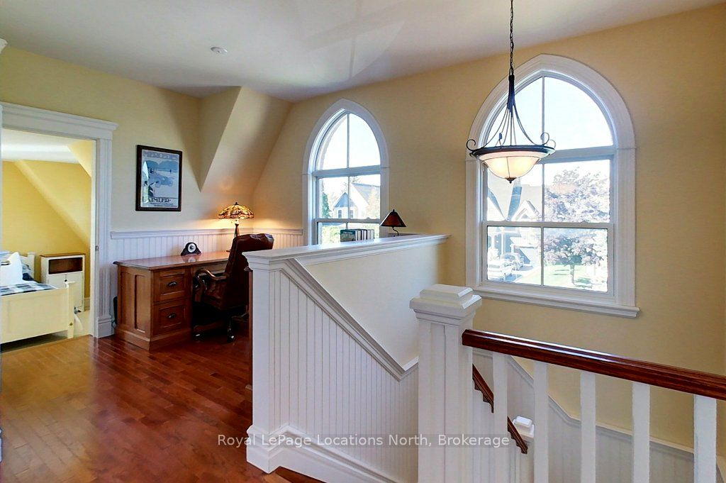 202 Snowbridge Way Property Photo 17