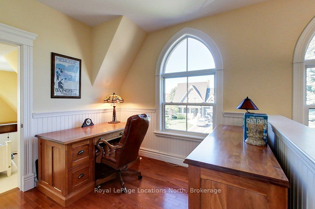 202 Snowbridge Way Property Photo 18