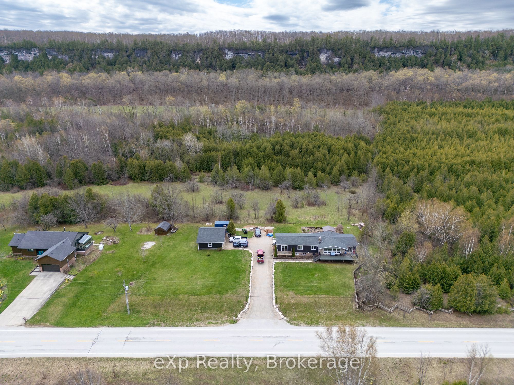 502754 Grey Road 1 Property Photo 2