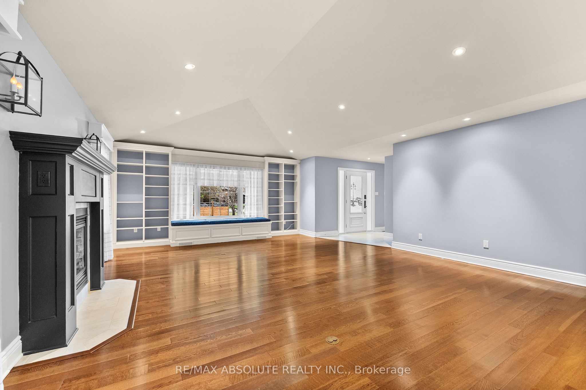 162 Dan Street Property Photo 9