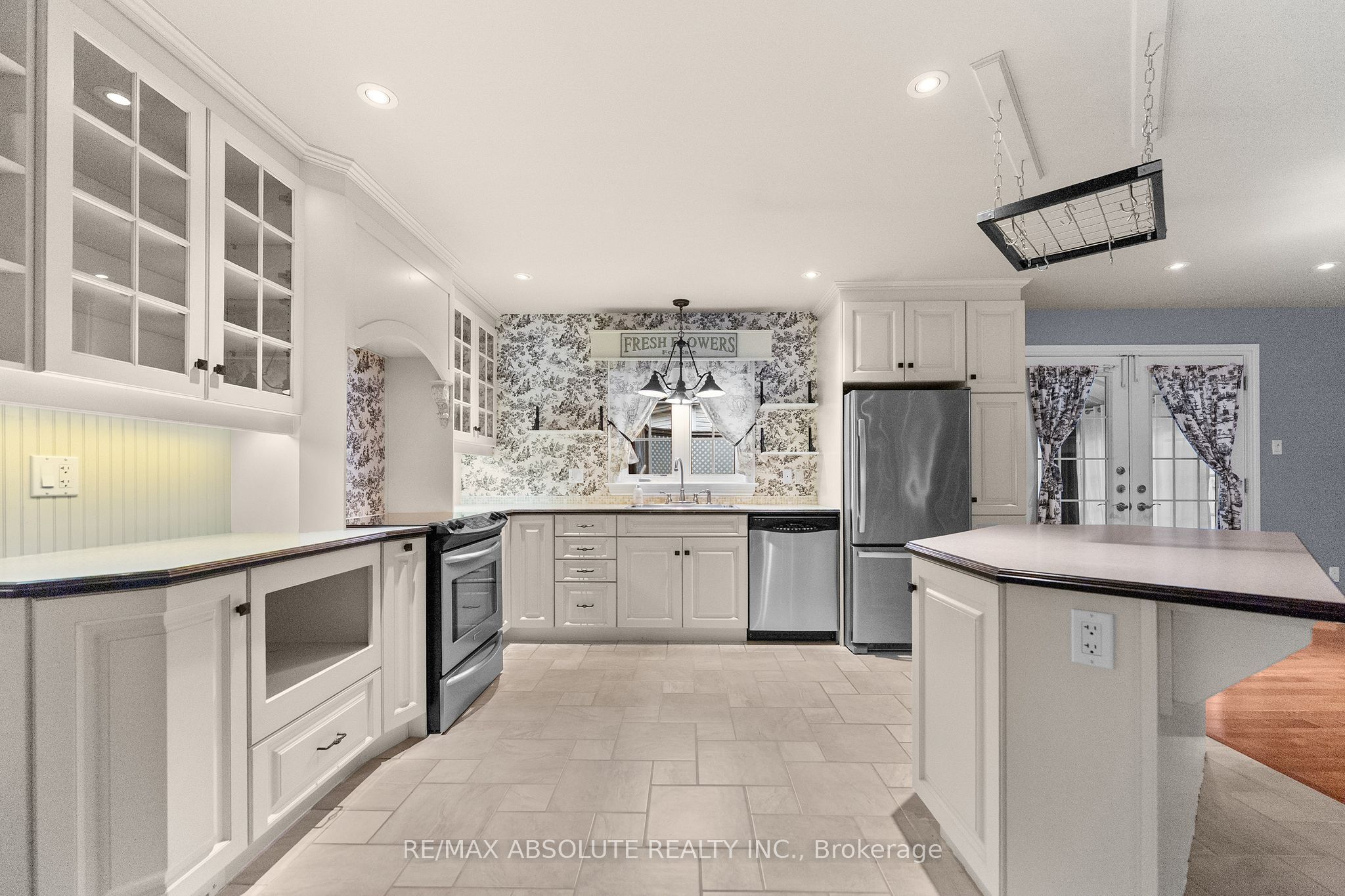 162 Dan Street Property Photo 13