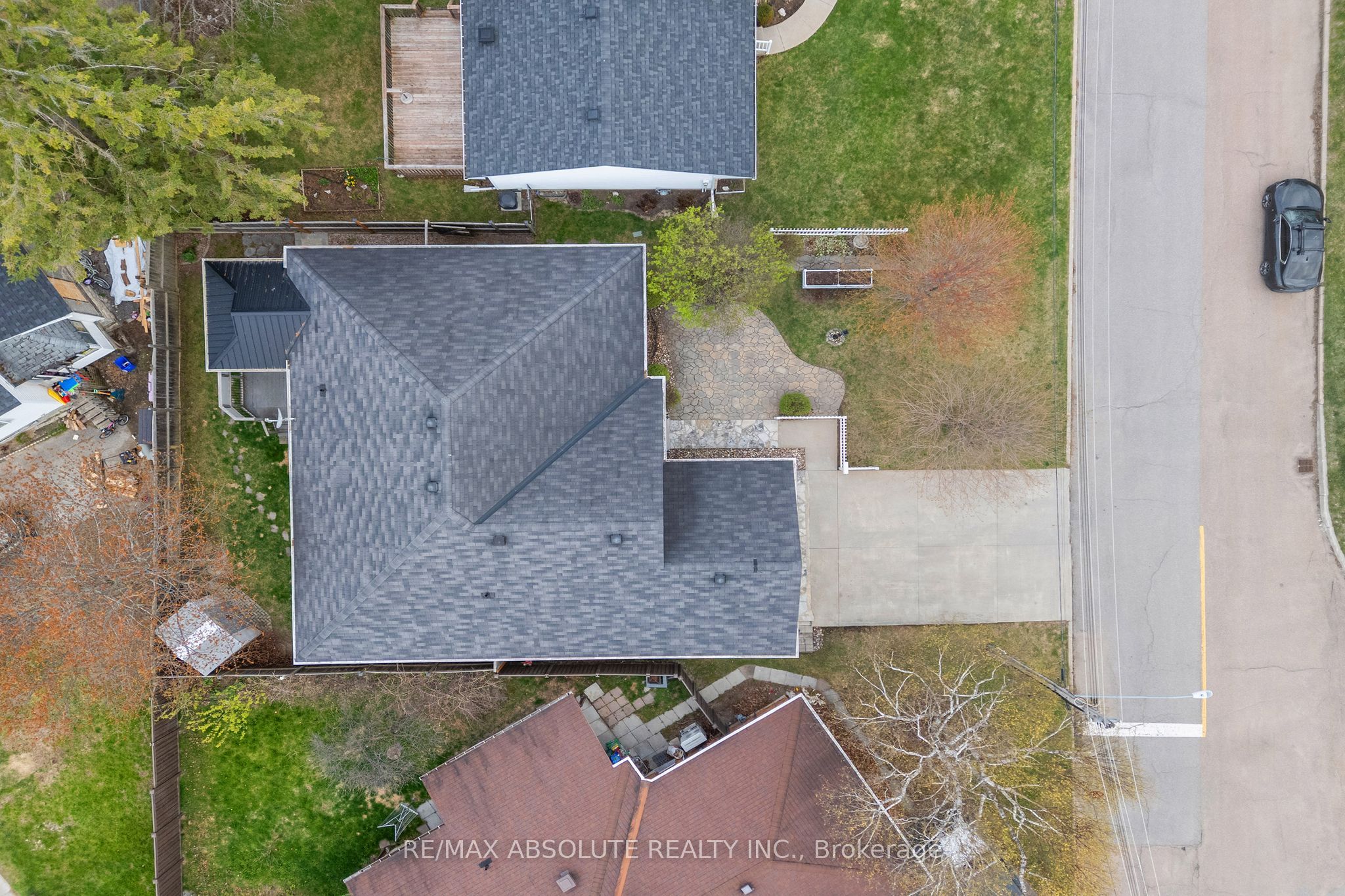 162 Dan Street Property Photo 38