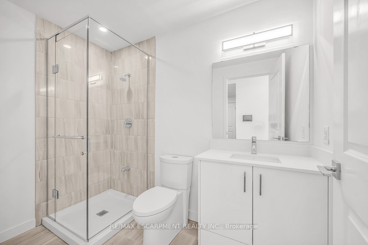 7549a Kalar Road 301 Property Photo 8