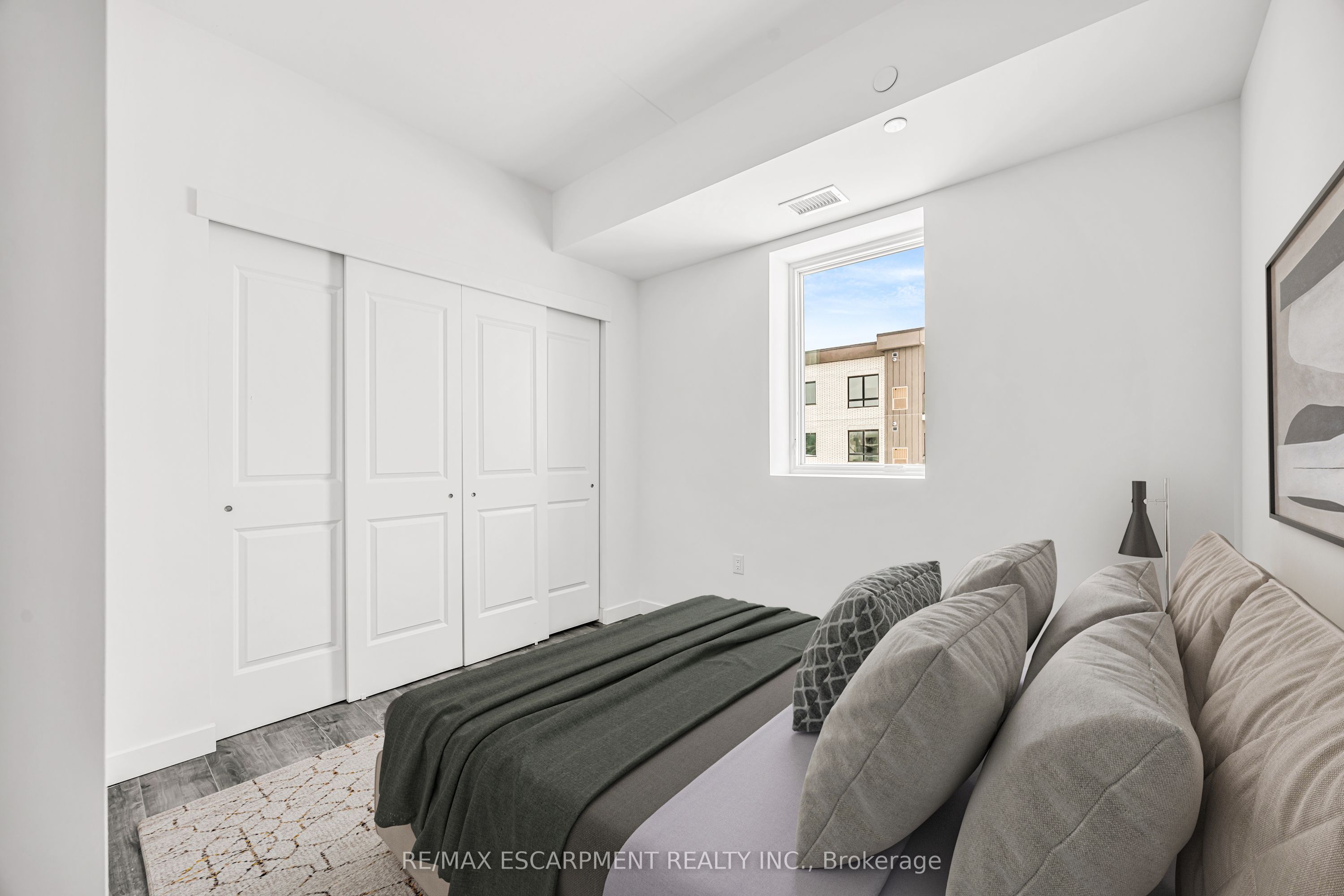 7549a Kalar Road 301 Property Photo 9