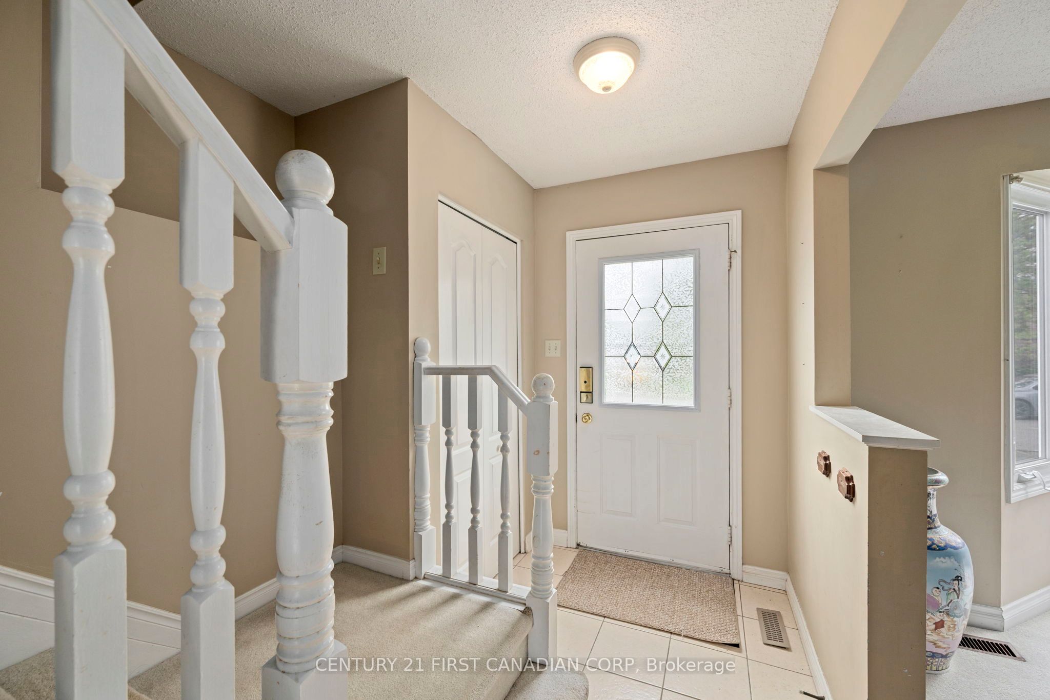 19 Clara Crescent Property Photo 6