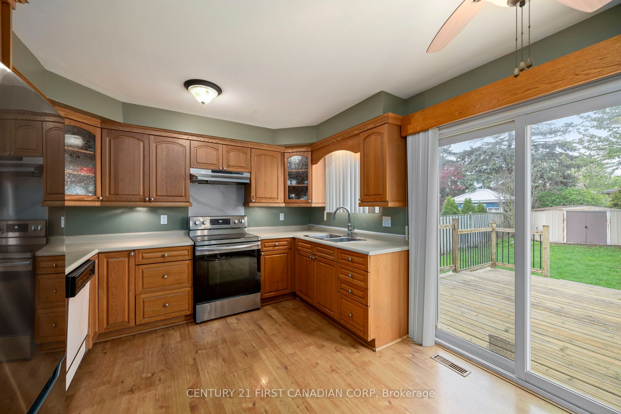 19 Clara Crescent Property Photo 11
