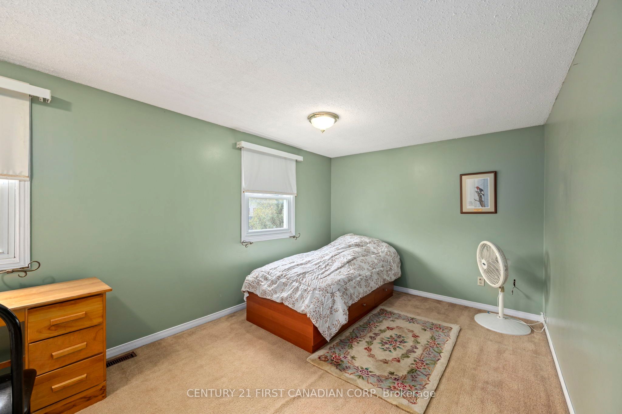 19 Clara Crescent Property Photo 15