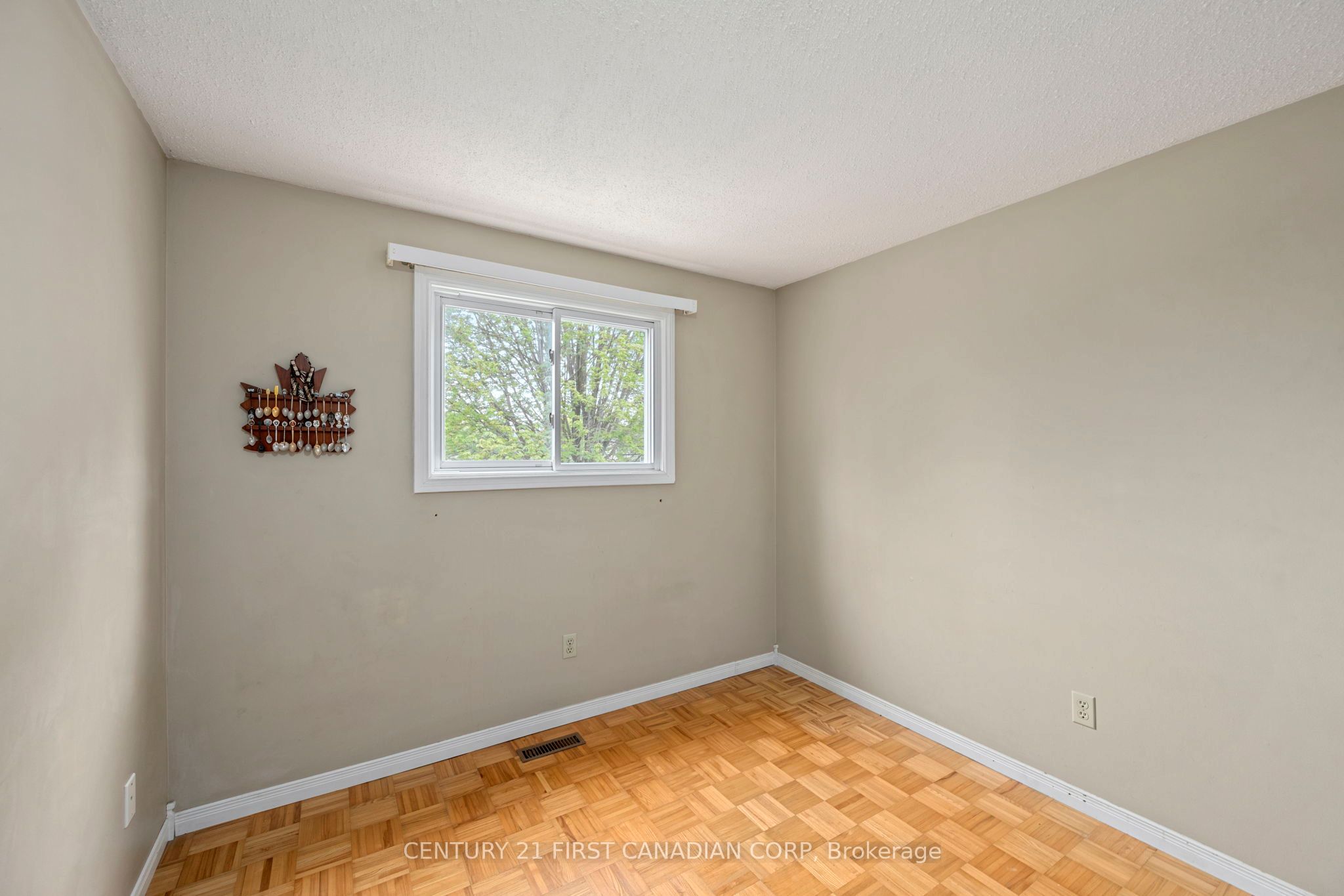 19 Clara Crescent Property Photo 19