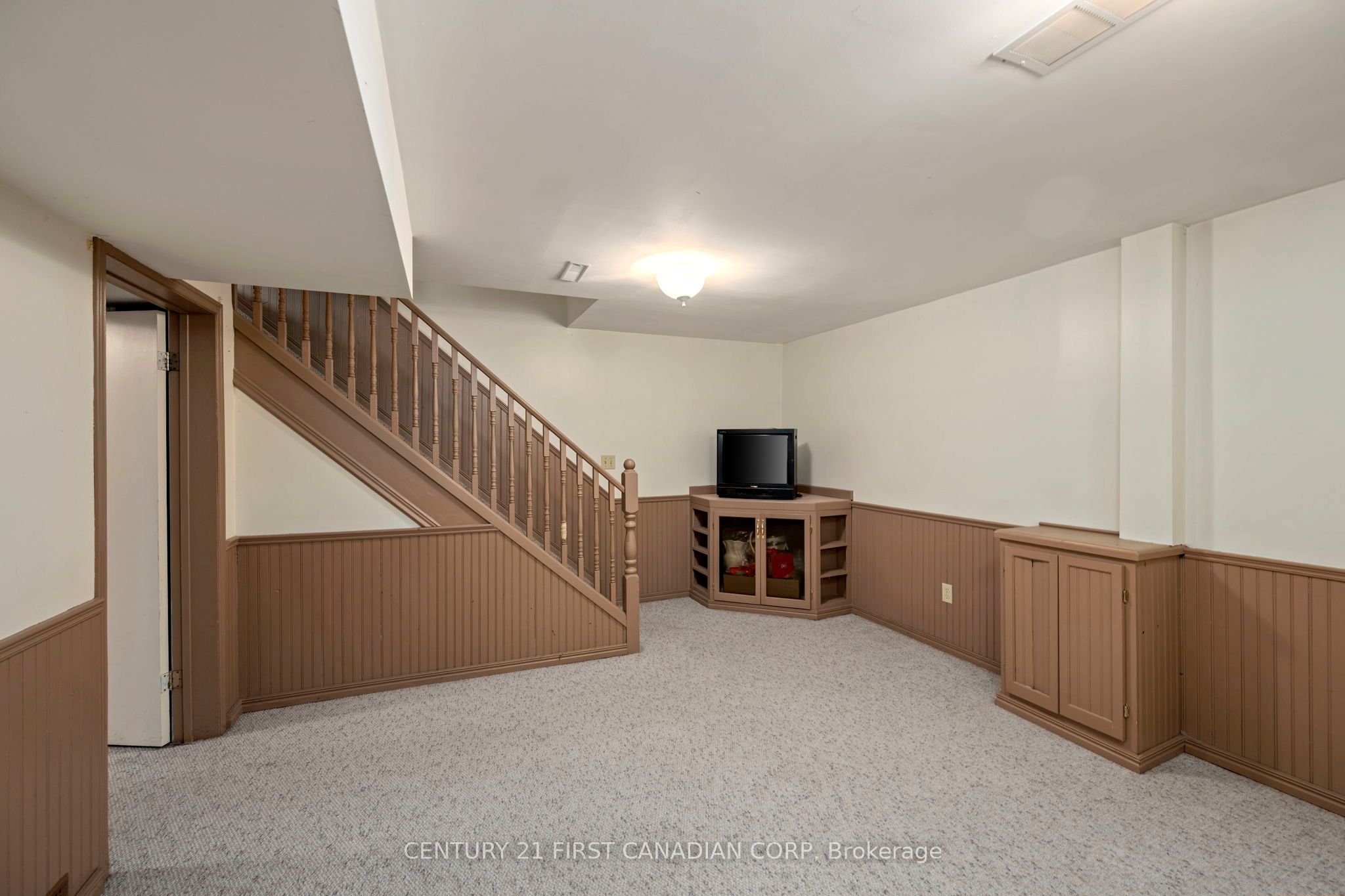 19 Clara Crescent Property Photo 23