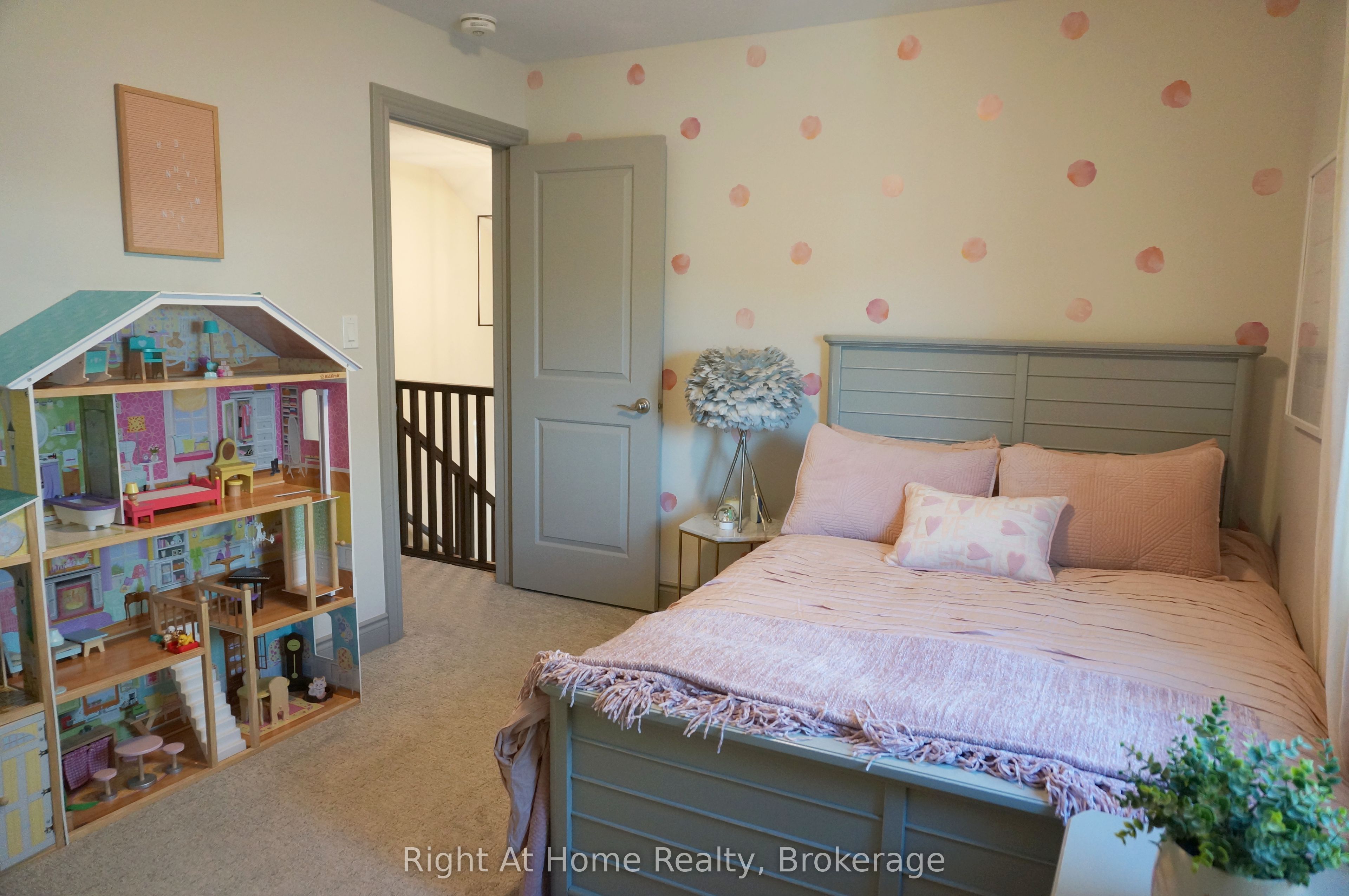 107 Beacon Drive Property Photo 23
