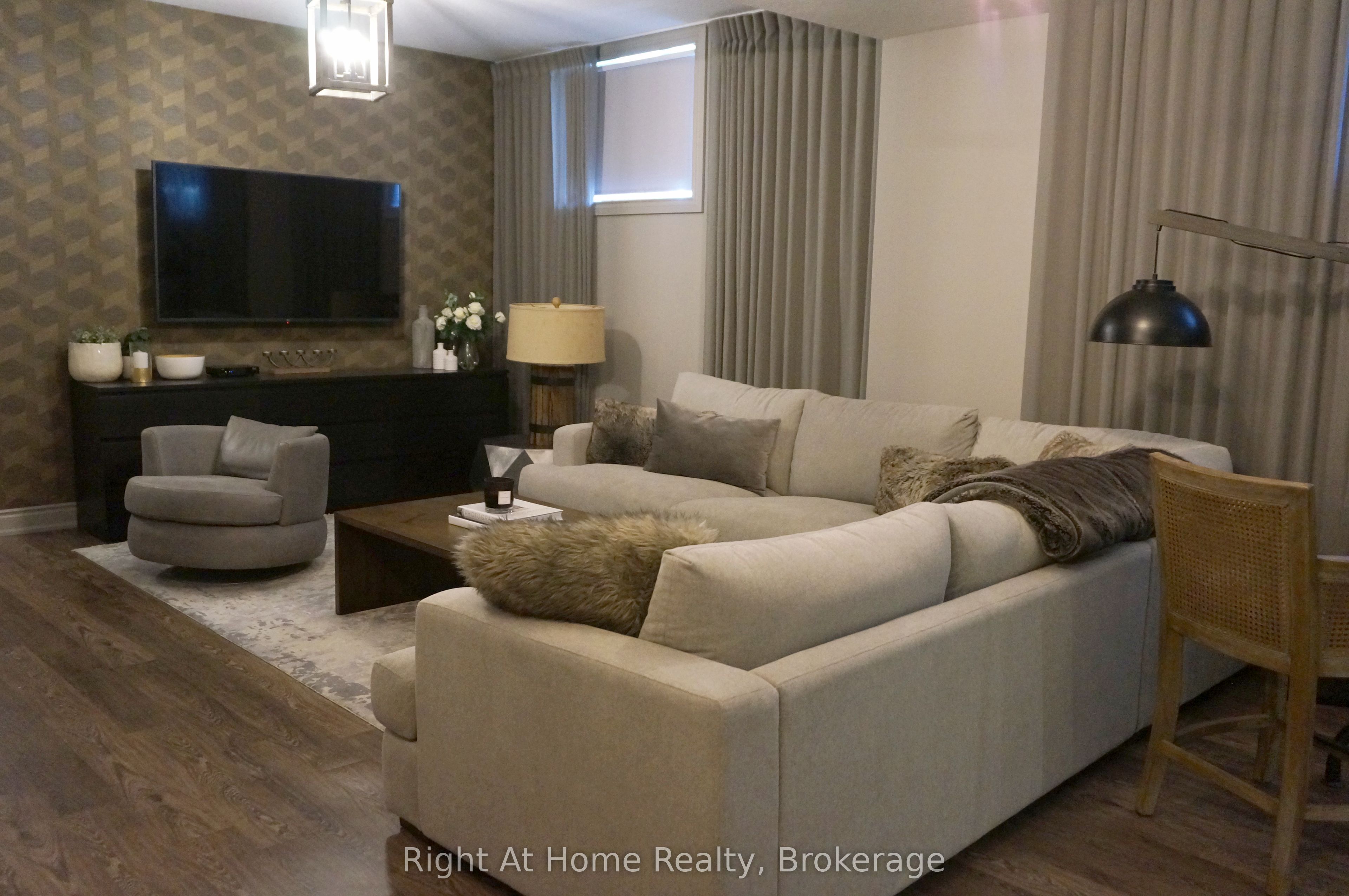 107 Beacon Drive Property Photo 29