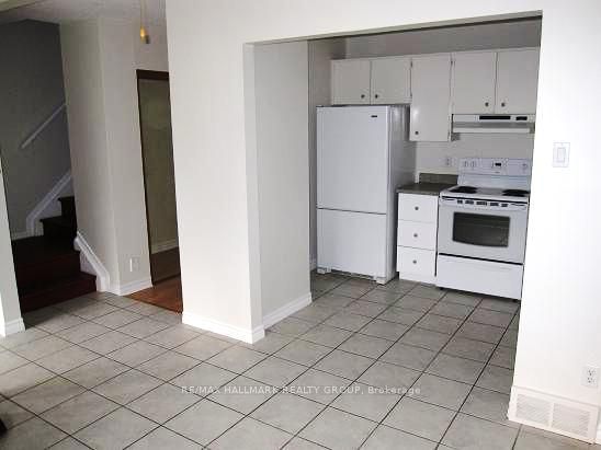 1817 Meadowbrook Road 111 Property Photo 4