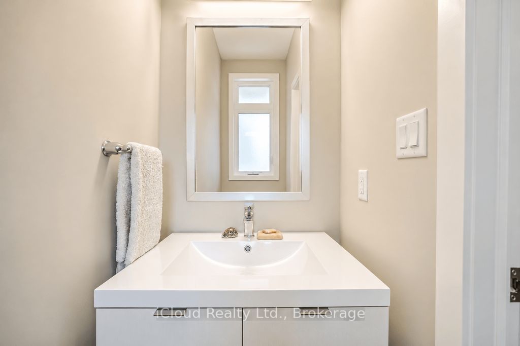745 Chelton Road 40 Property Photo 25