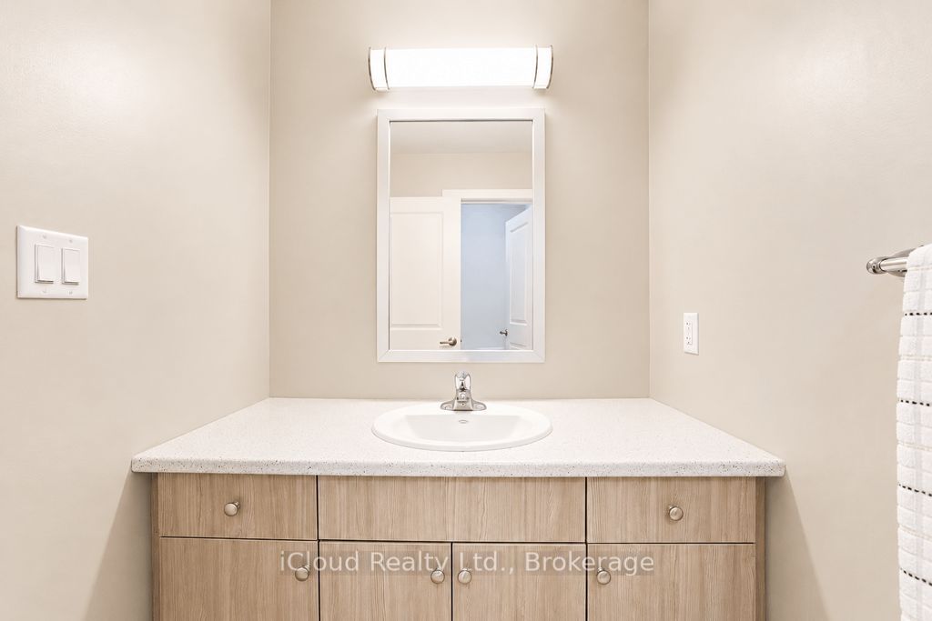 745 Chelton Road 40 Property Photo 28