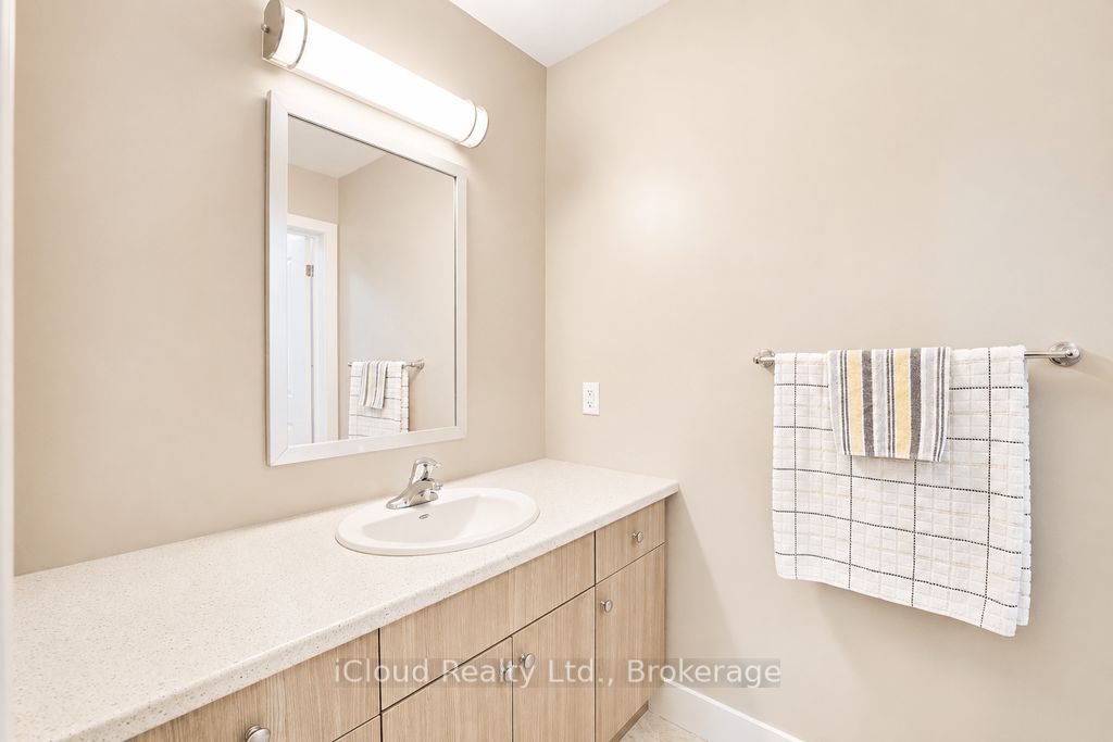 745 Chelton Road 40 Property Photo 29