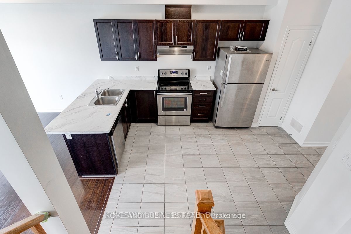 86 Bradbury Road Property Photo 11