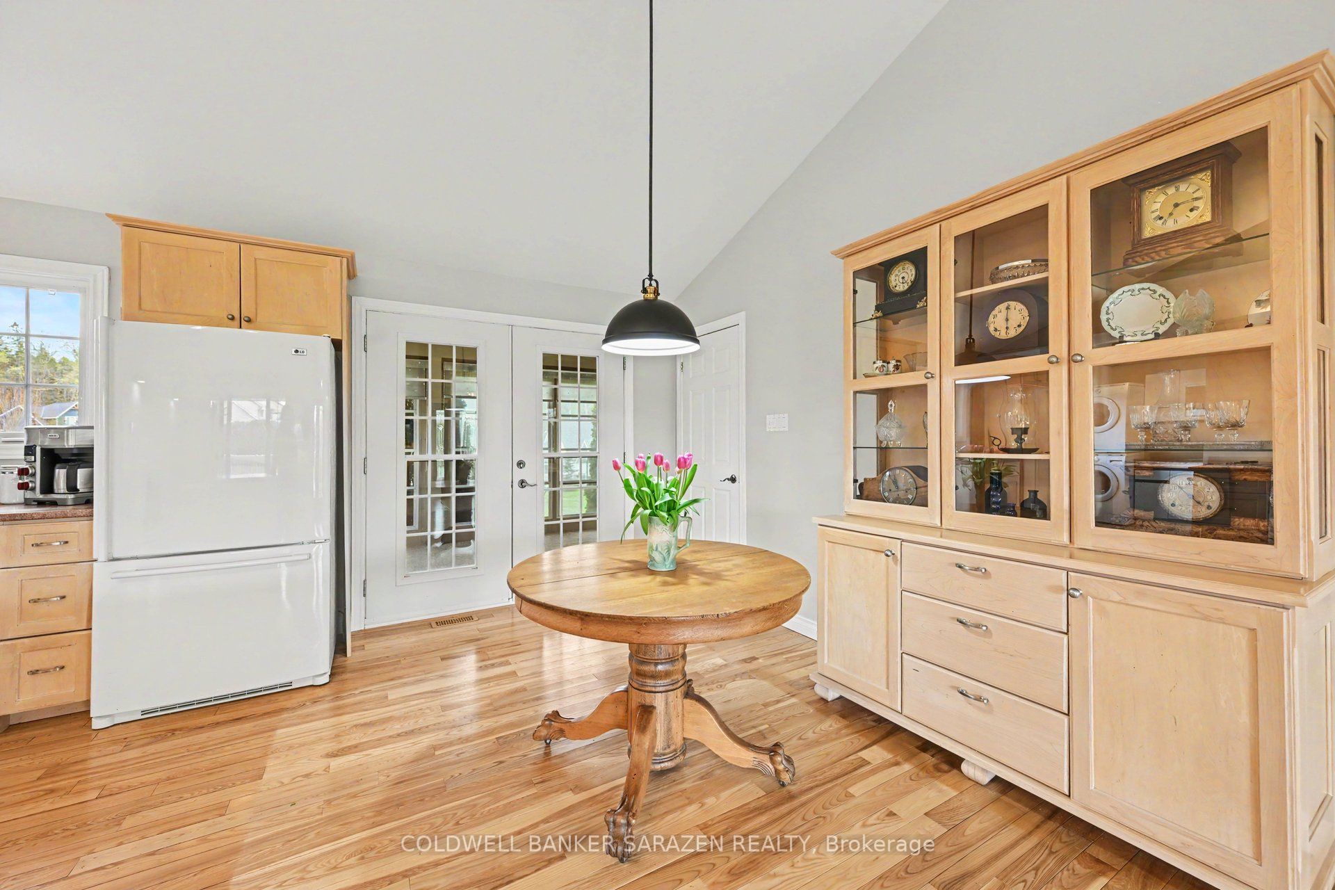 162 Erindale Avenue Property Photo 11