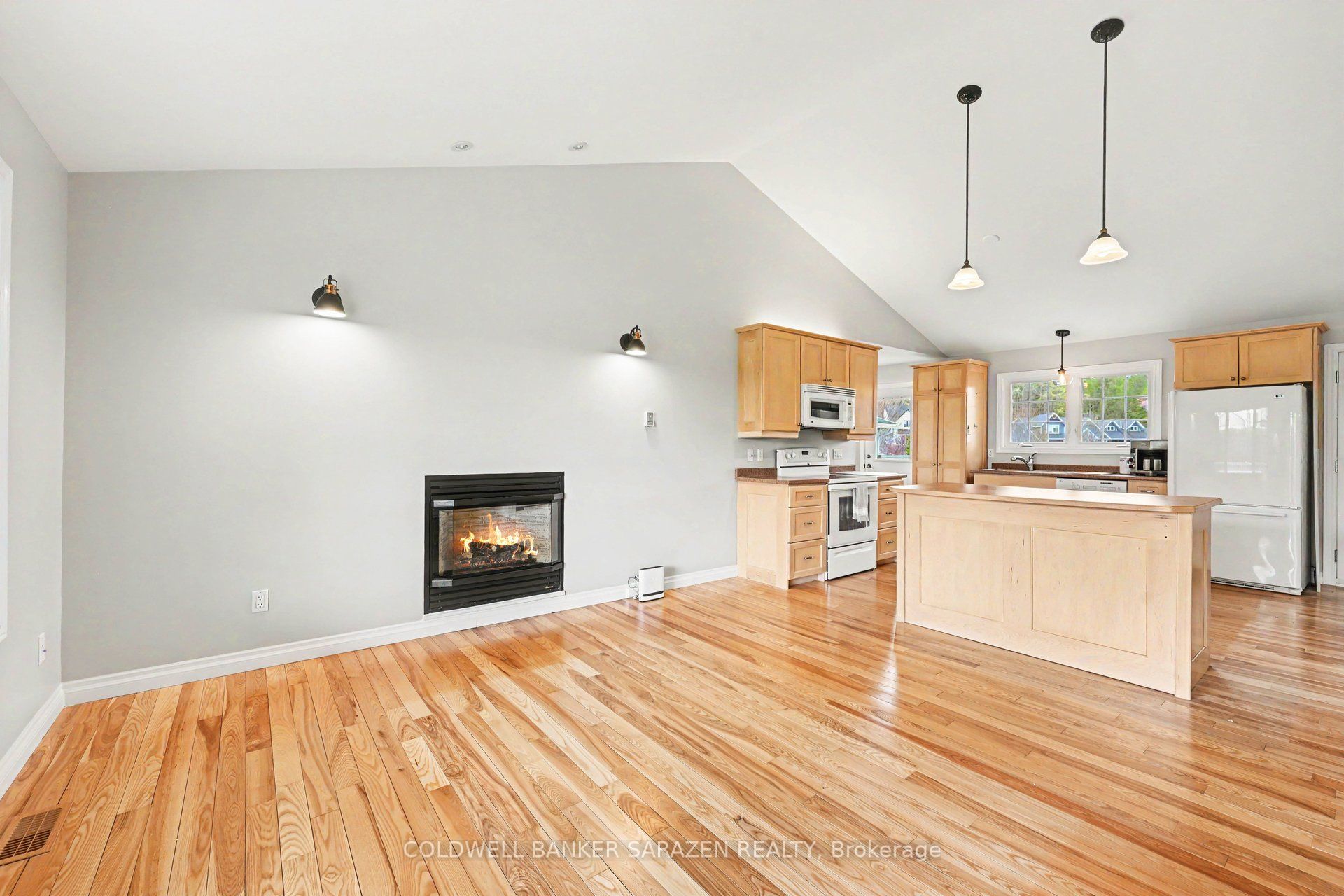 162 Erindale Avenue Property Photo 17