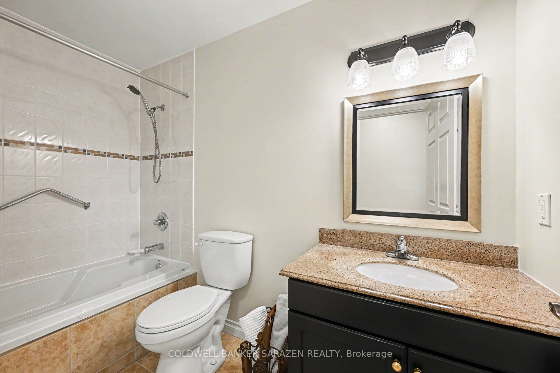 162 Erindale Avenue Property Photo 23