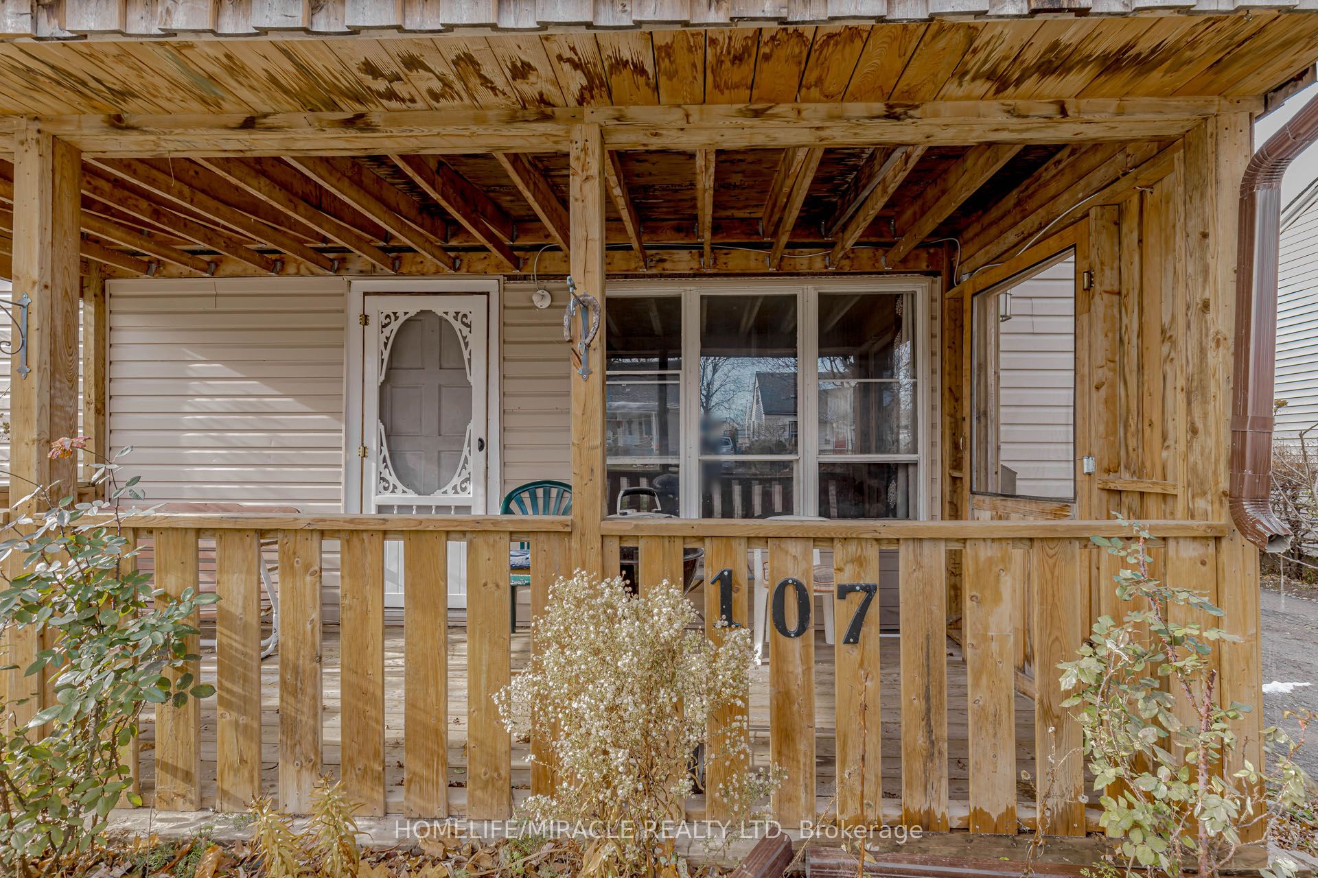 107 Dover Road Property Photo 3