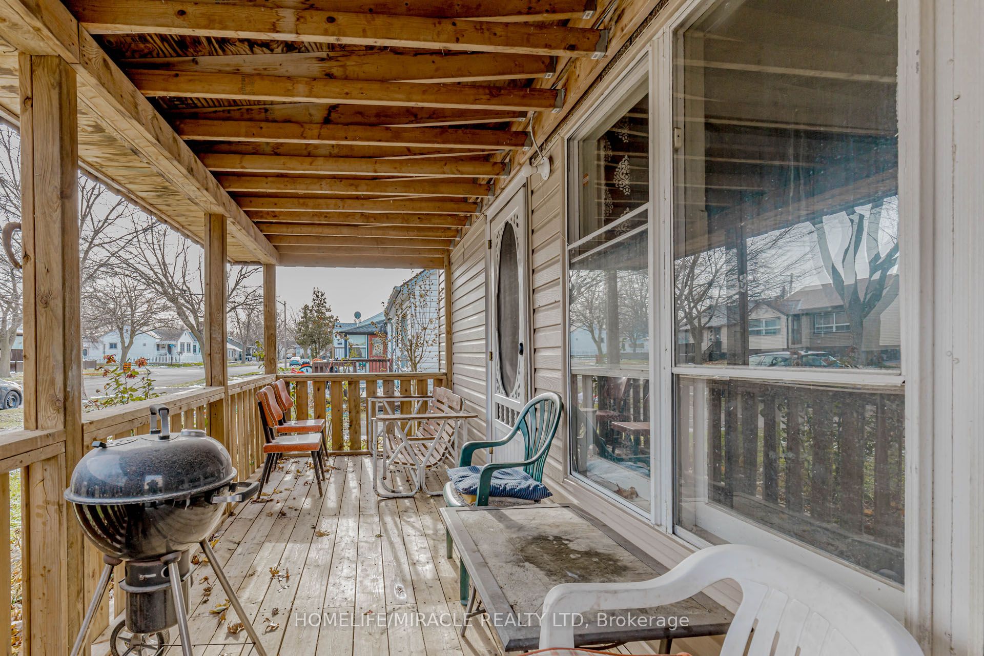 107 Dover Road Property Photo 4