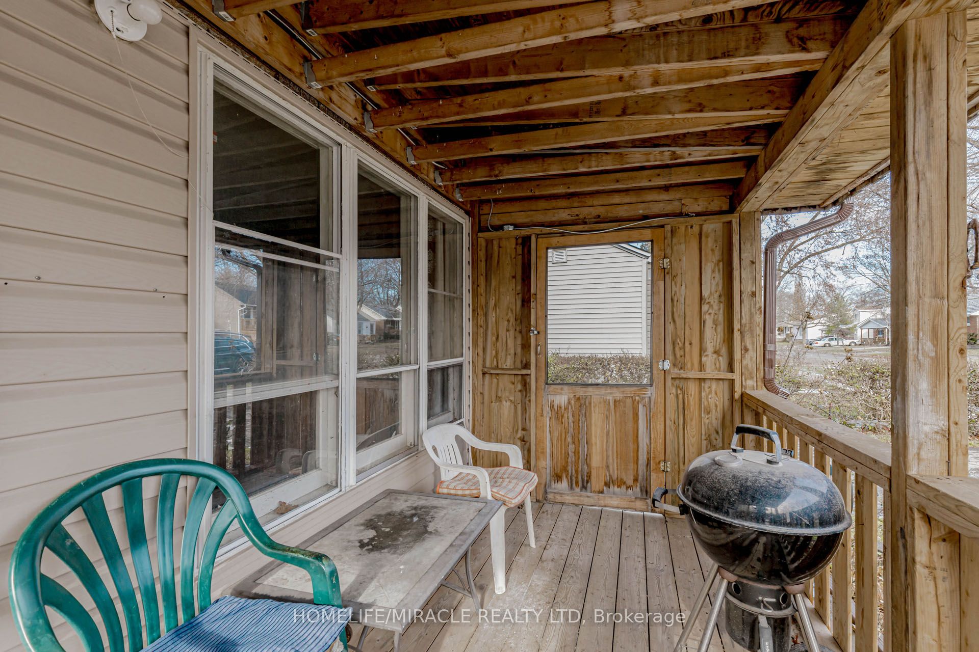 107 Dover Road Property Photo 5