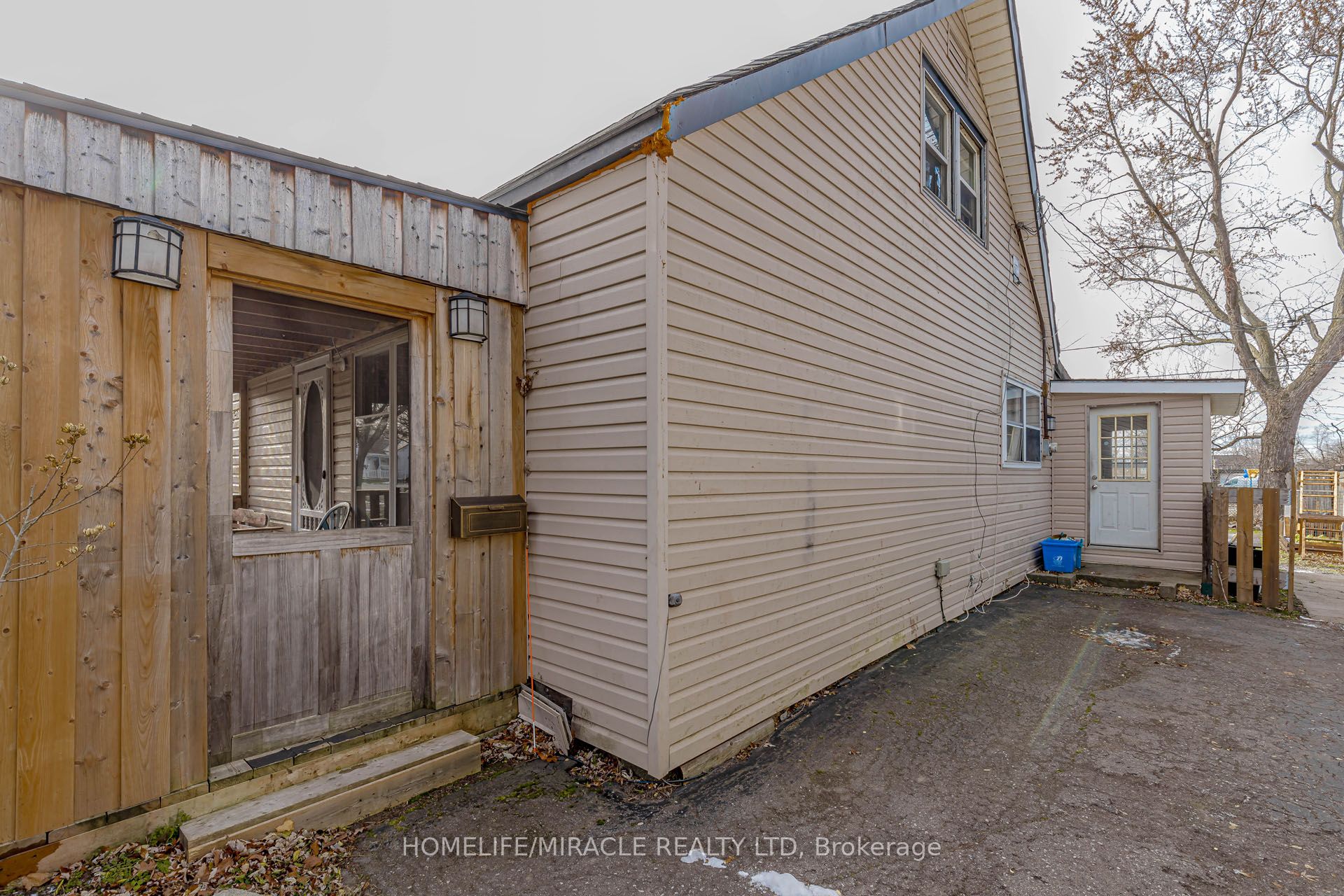 107 Dover Road Property Photo 24
