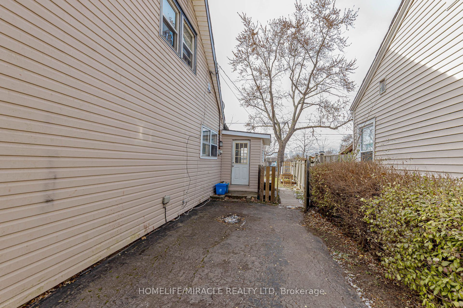 107 Dover Road Property Photo 25