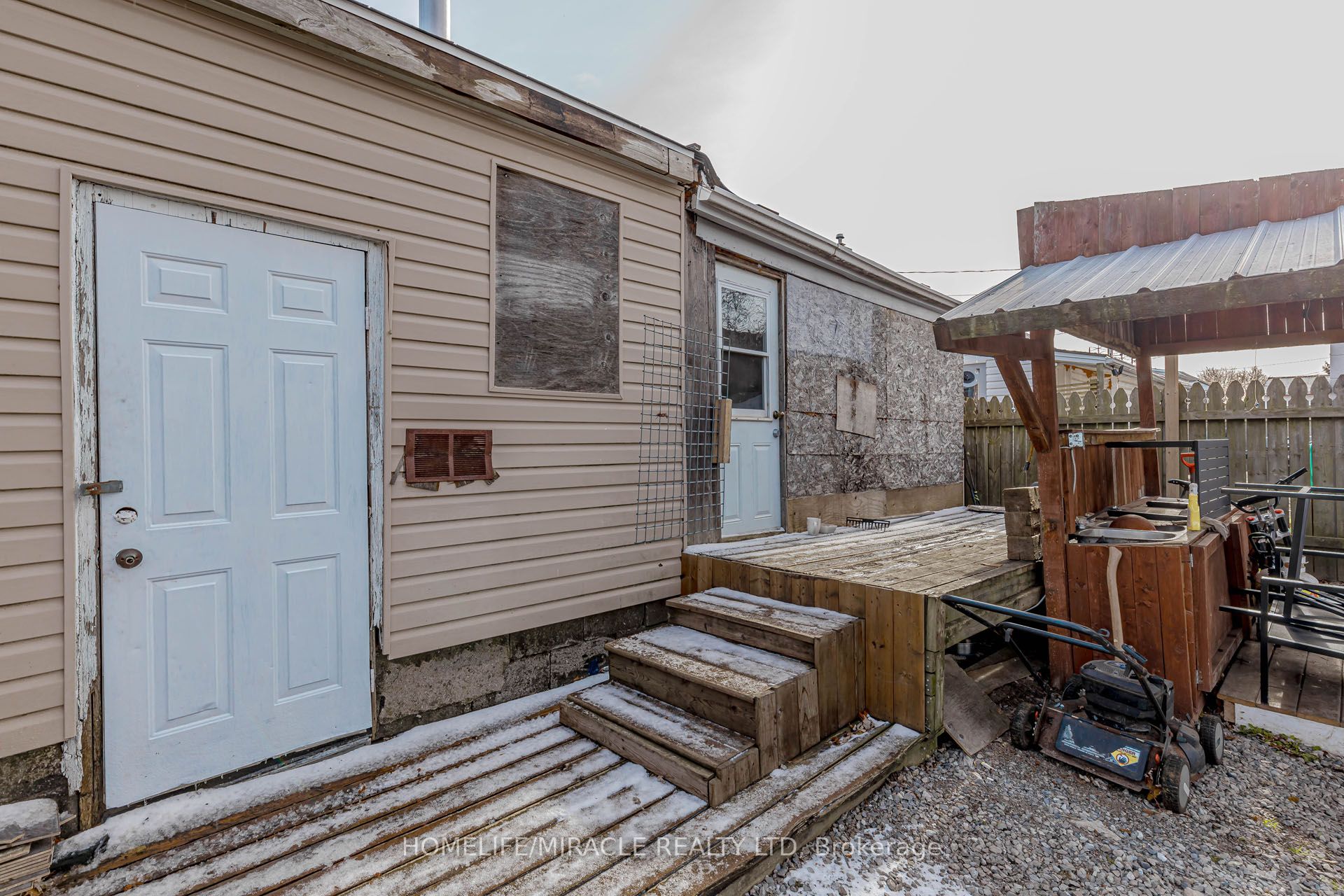 107 Dover Road Property Photo 29