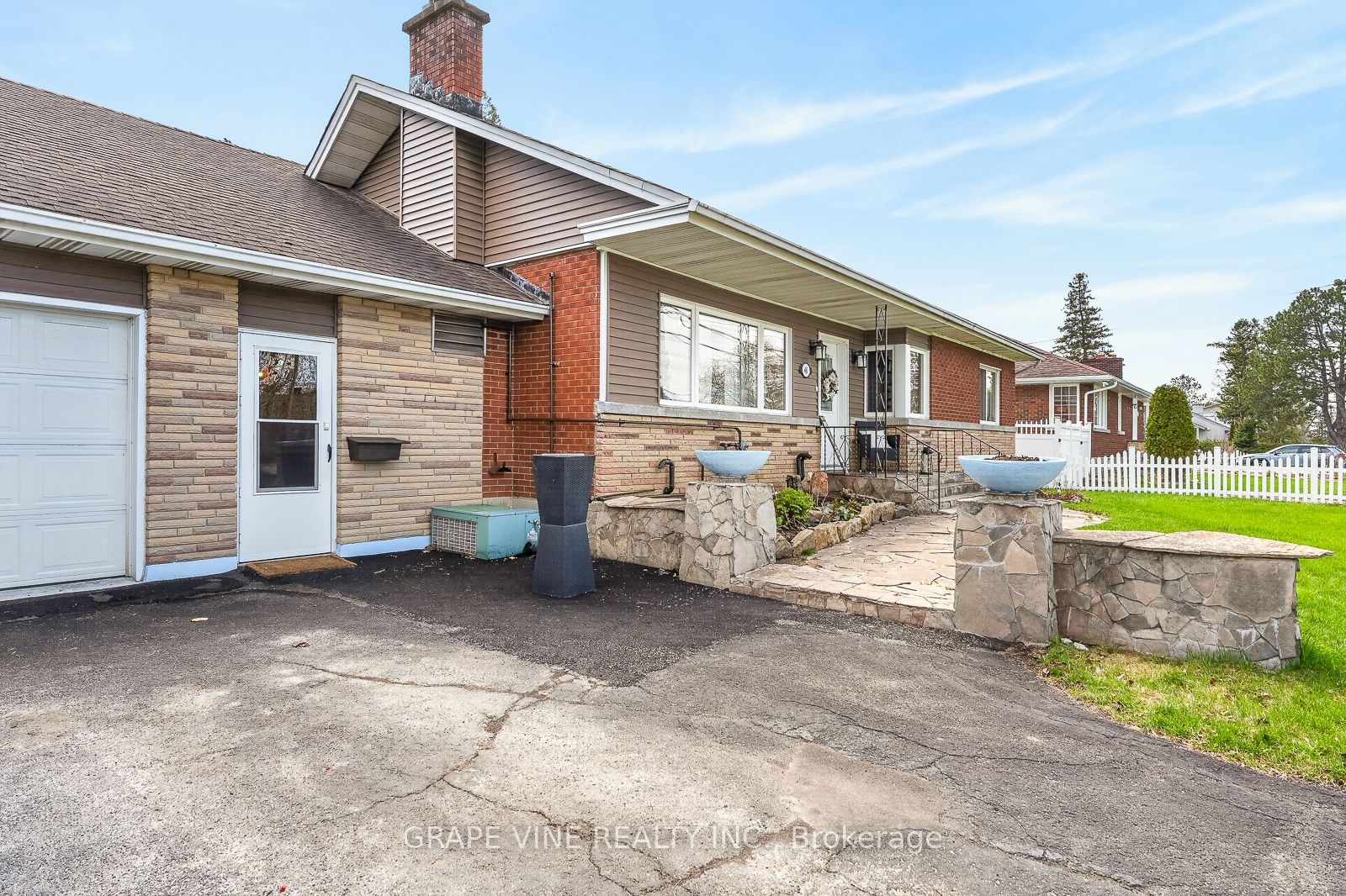 46 Macfarlane Road Property Photo 3