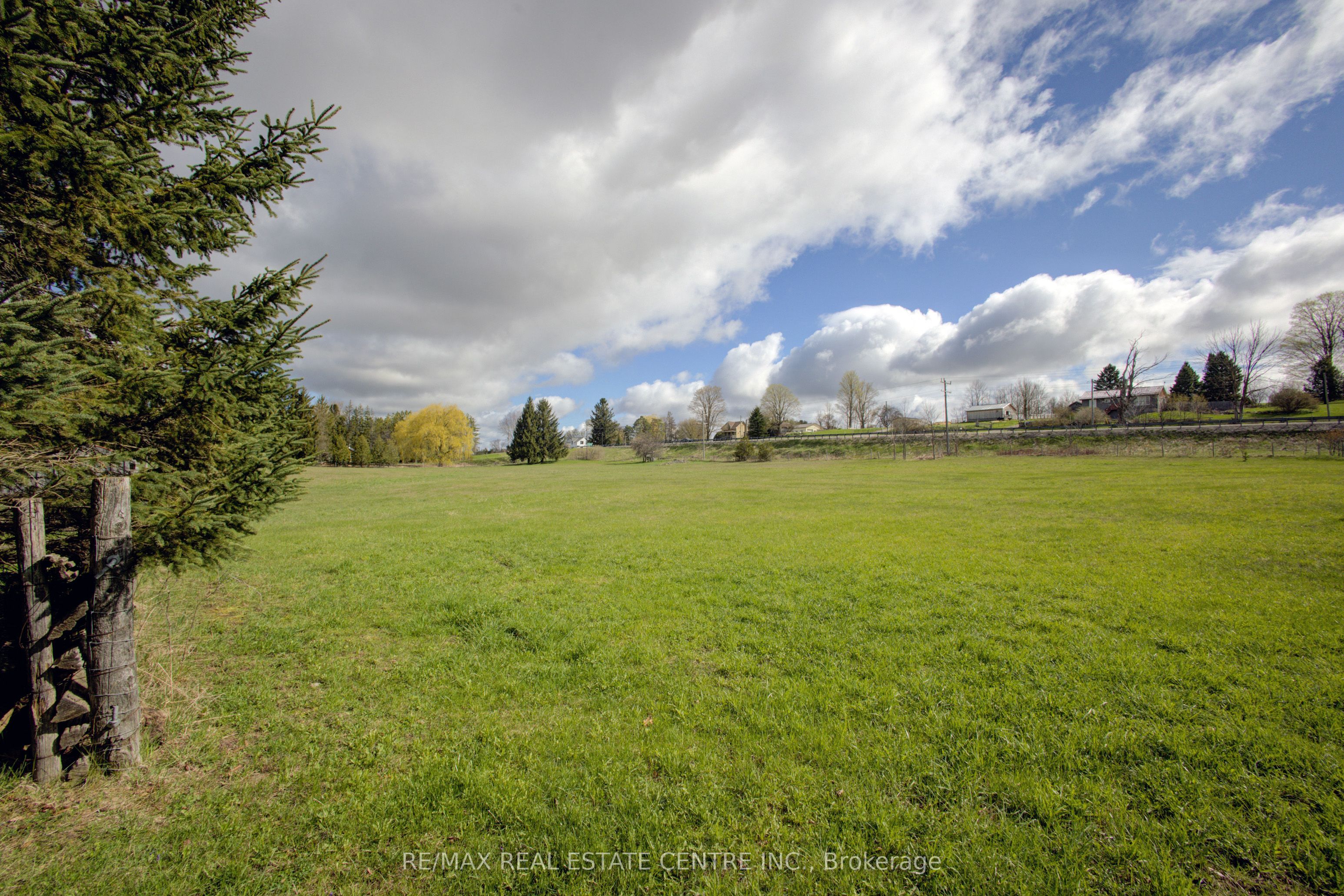 312302 6 Highway Property Photo 36