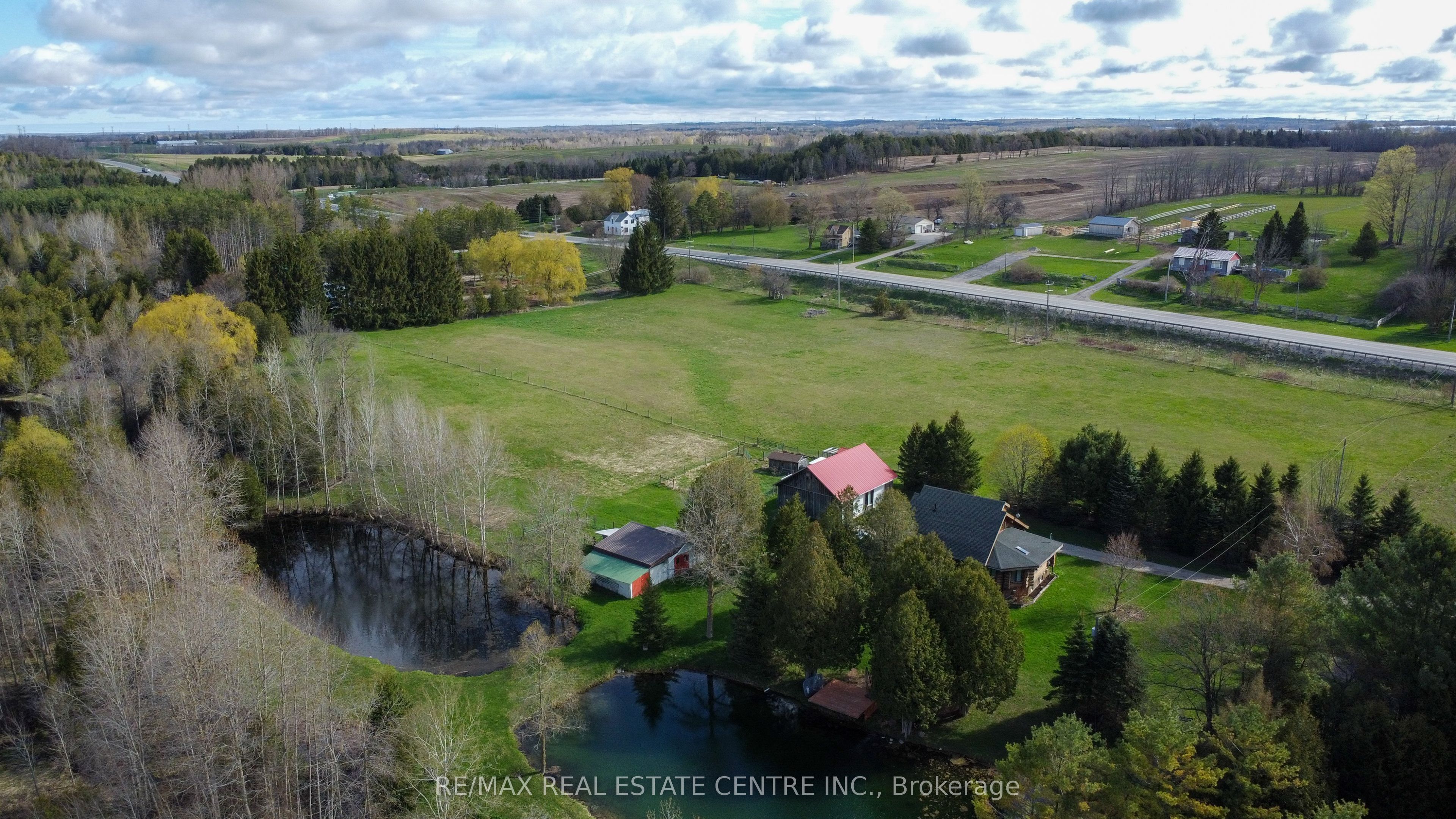 312302 6 Highway Property Photo 44